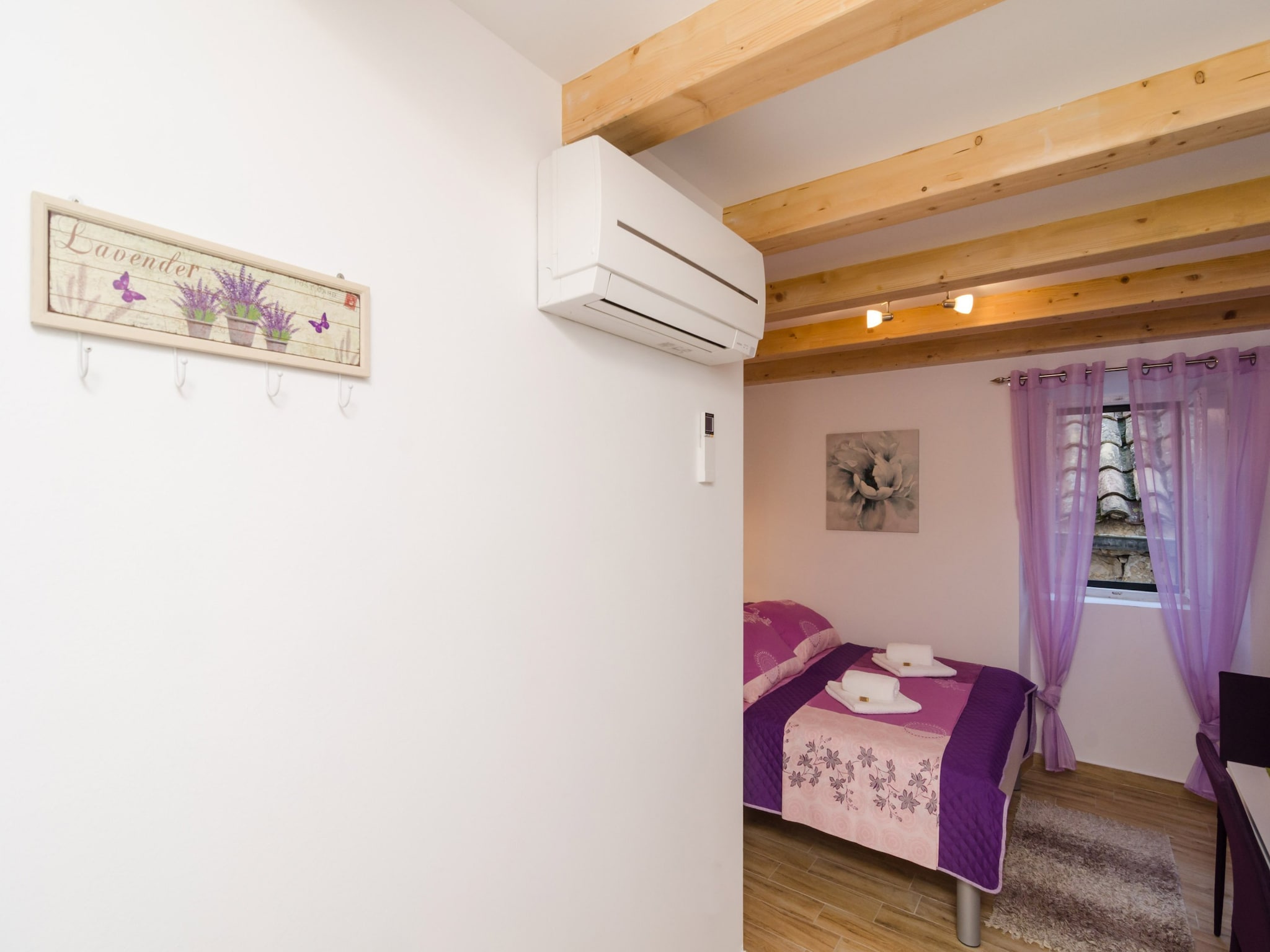 Apartmá Lavender Garden Apartments - Studio Apartment with
