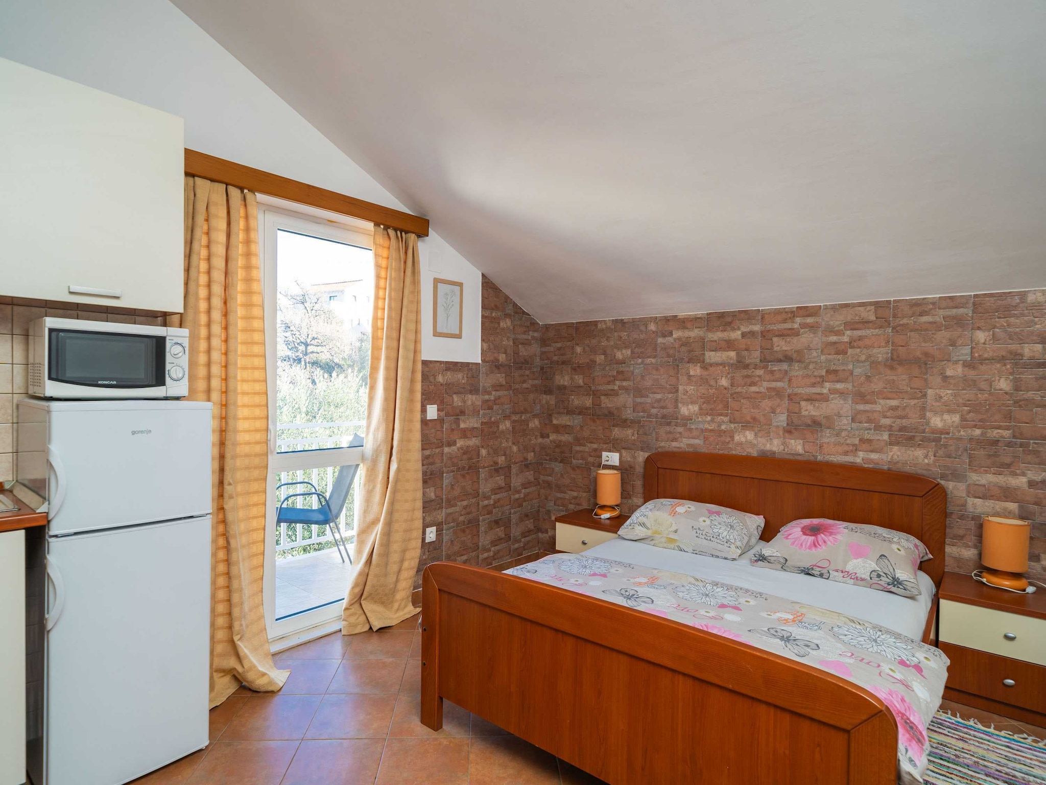 Apartmá Apartments Senjo - Studio Apartment with Balcony a