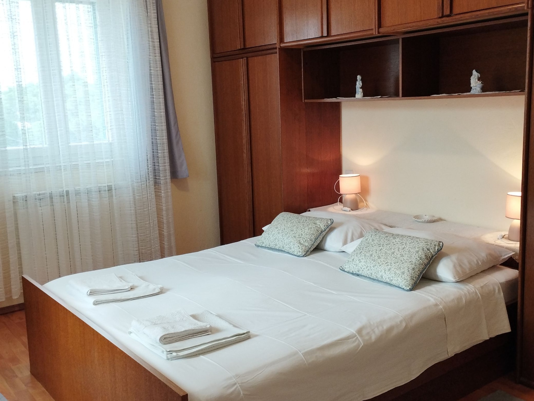 Apartmá Apartments Gorana - Two Bedroom Apartment with Ter