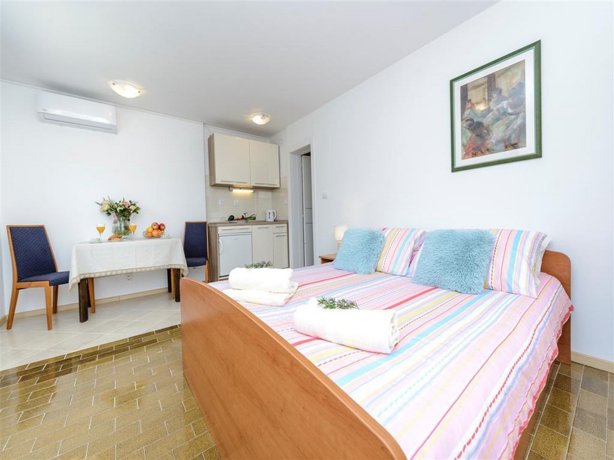 Lomahuoneisto Guest House Rooms Rose - Studio with Terrace