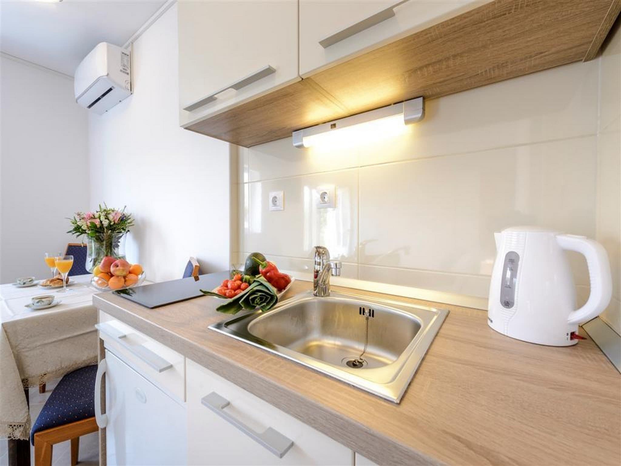 Lomahuoneisto Guest House Rooms Rose - Studio with Terrace
