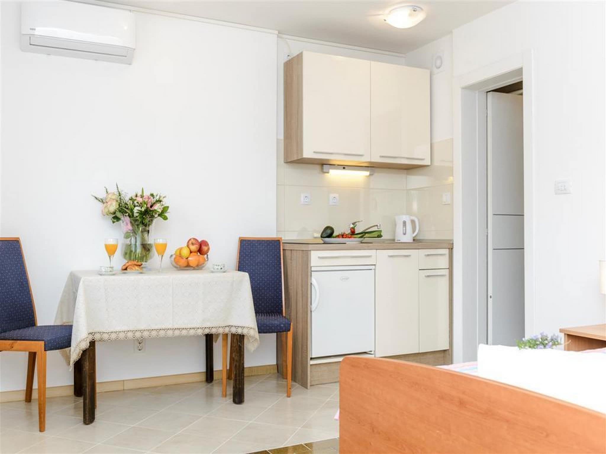 Lomahuoneisto Guest House Rooms Rose - Studio with Terrace