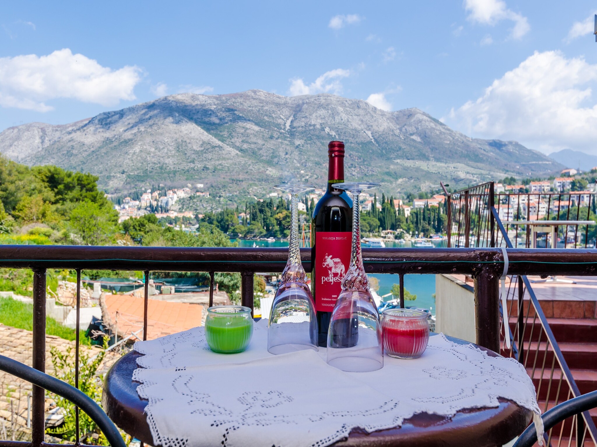 Apartmá Apartments & Rooms Mihajica- Double or Twin Room w