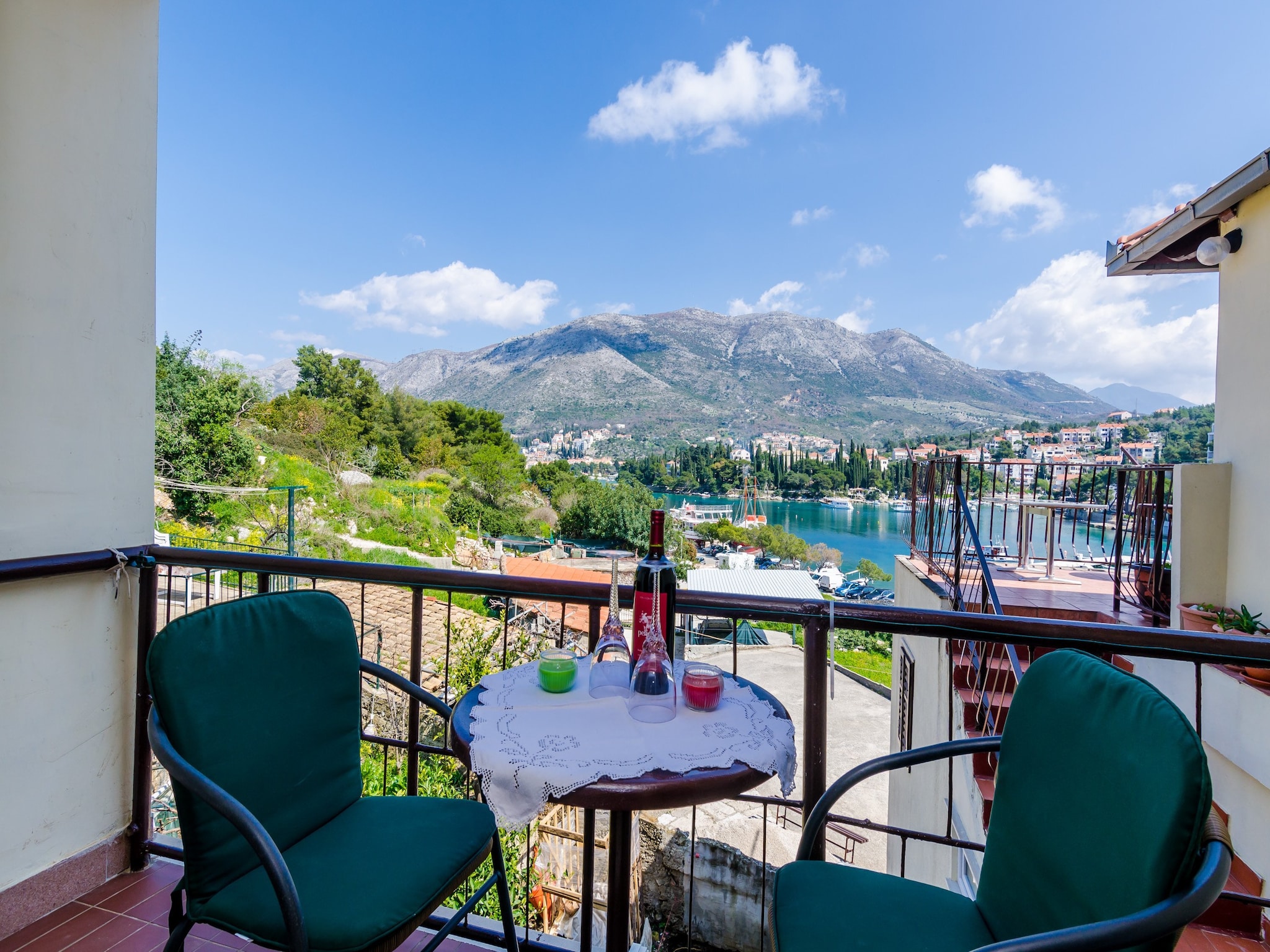 Apartmá Apartments & Rooms Mihajica- Double or Twin Room w
