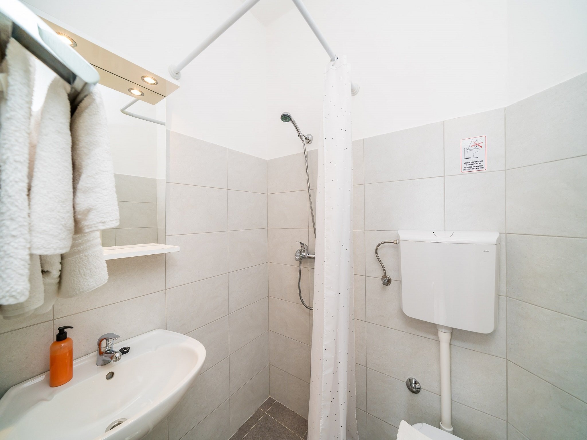 Apartmá Guest House Villa Nina- Comfort Triple Room with B
