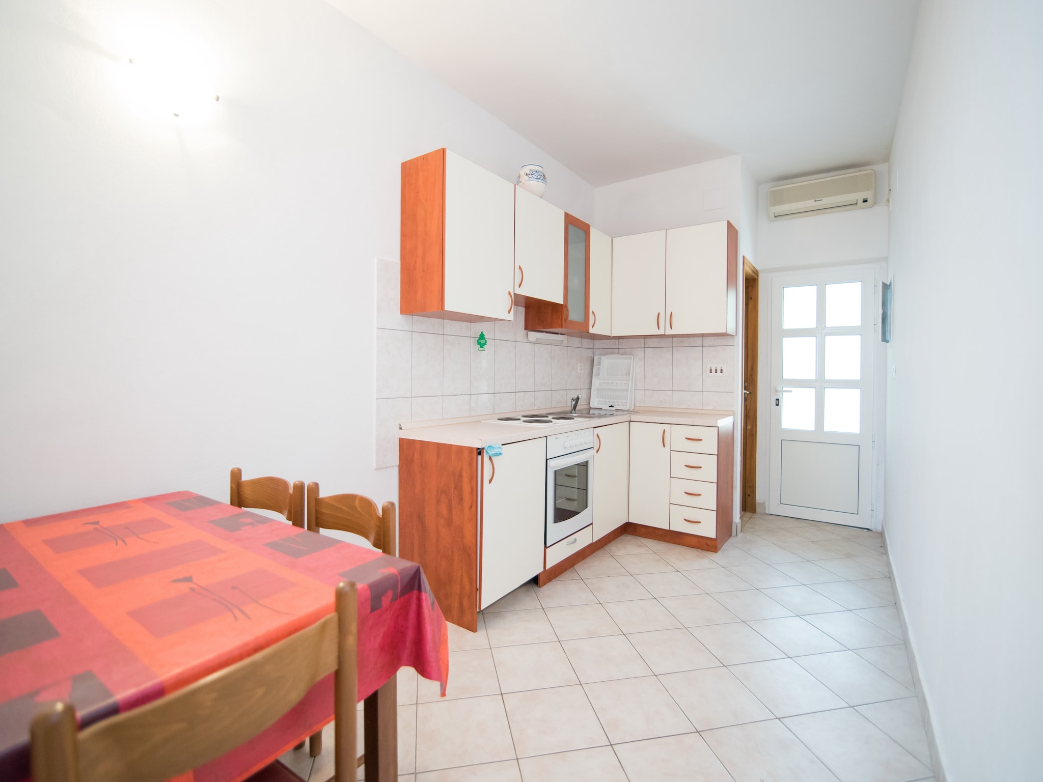 Ferienwohnung Apartments Neva- One Bedroom Apartment