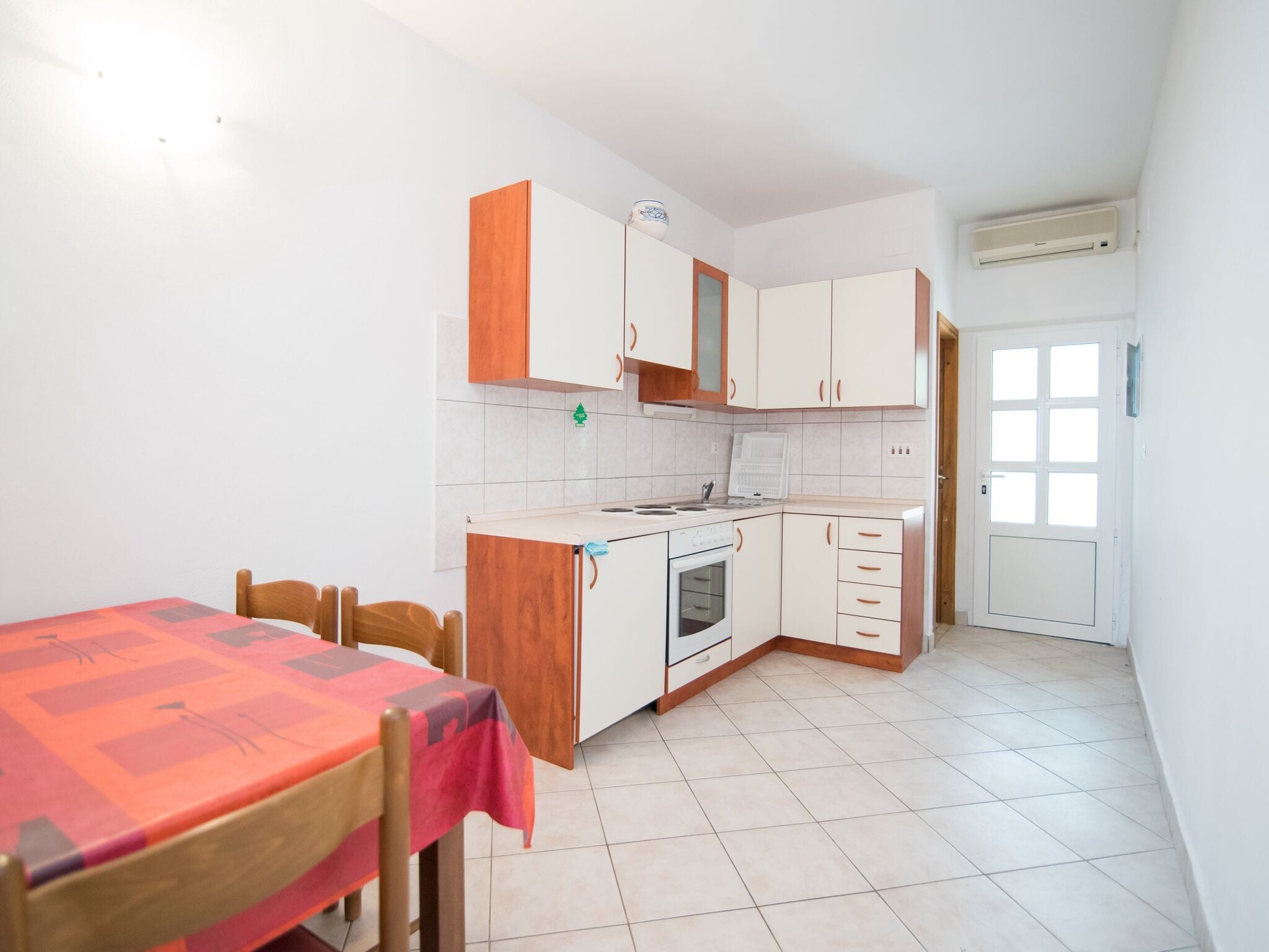 Ferienwohnung Apartments Neva- One Bedroom Apartment