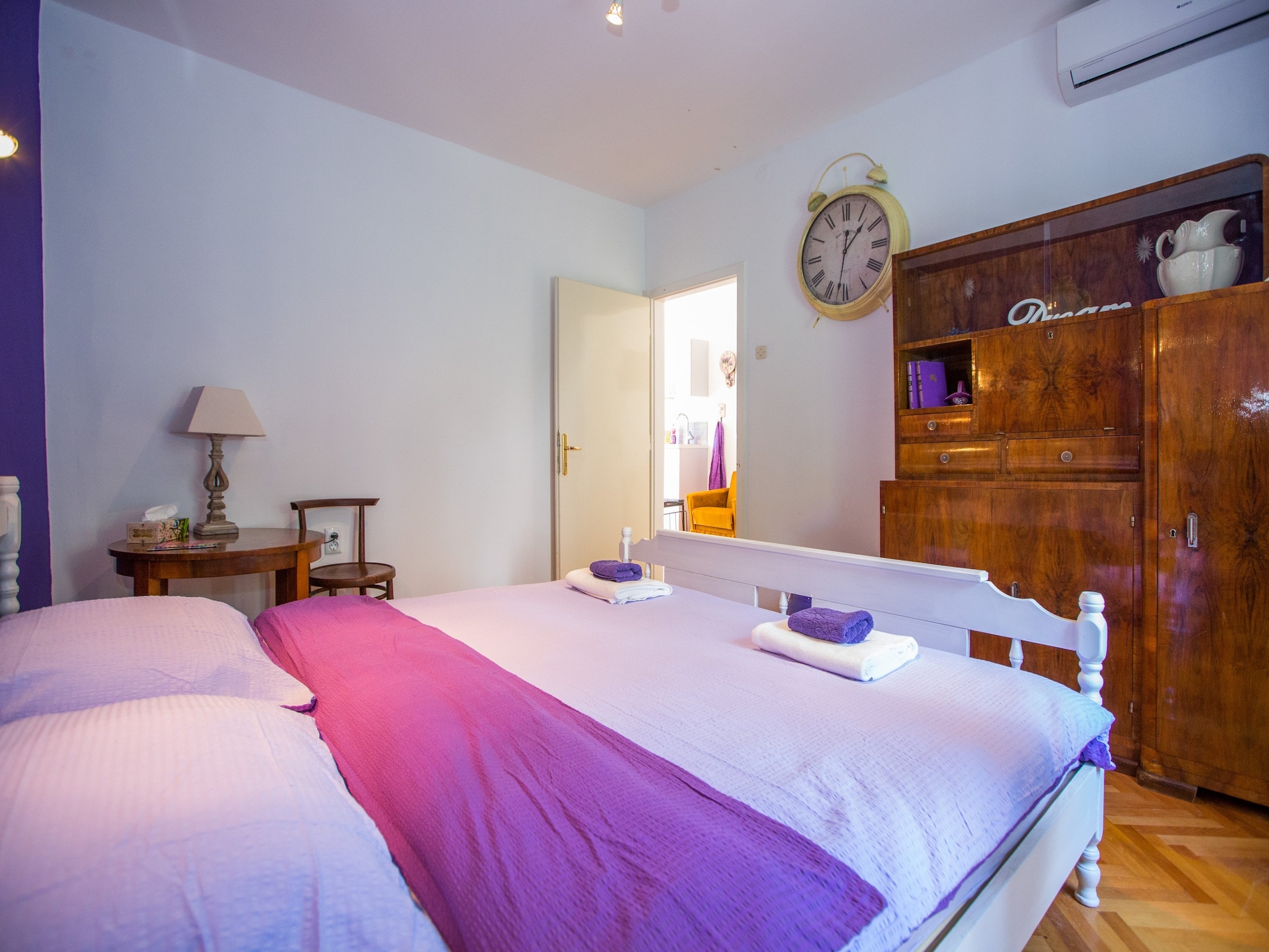 Apartmá Guest House Gugily- Double Room with Shared Bathro