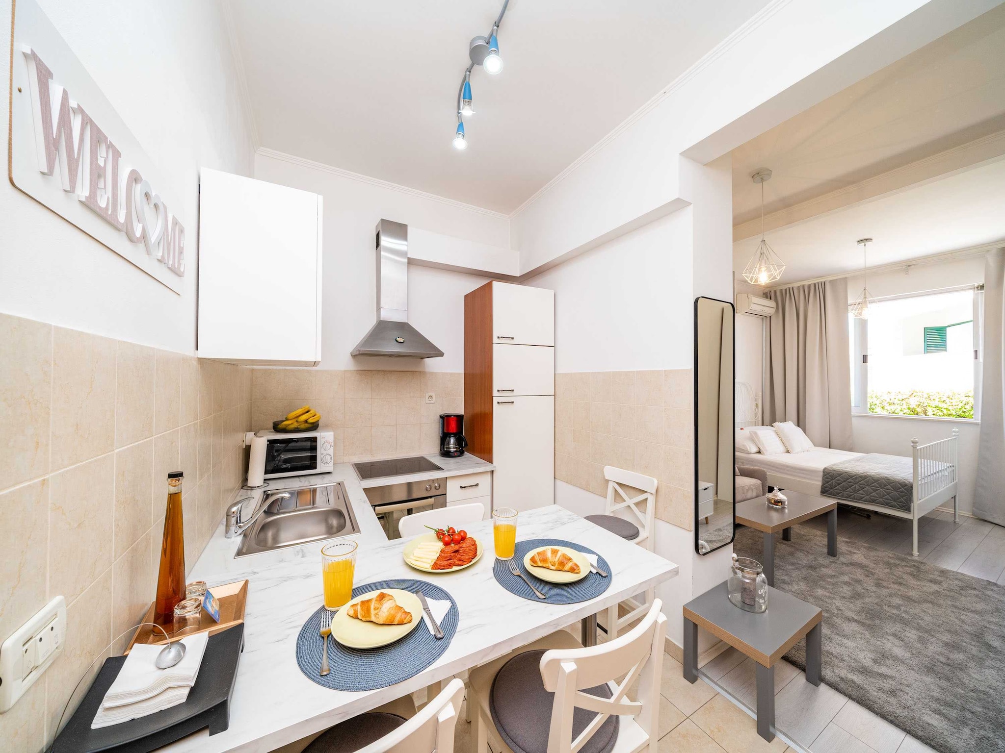Apartmá Apartment Larissa - Studio Apartment with Terrace