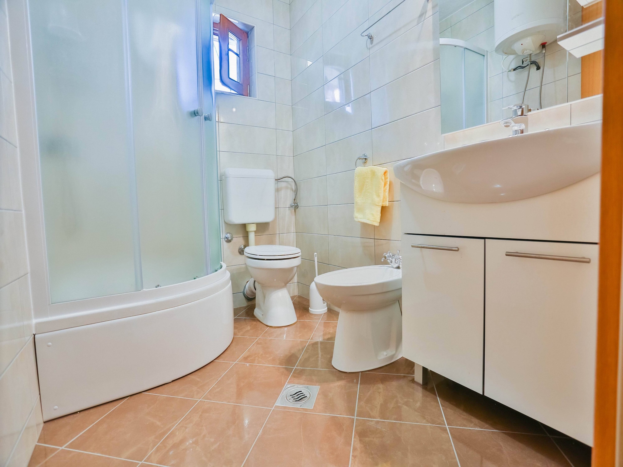 Apartmá Apartments Lenka - Two Bedroom Apartment with Gard