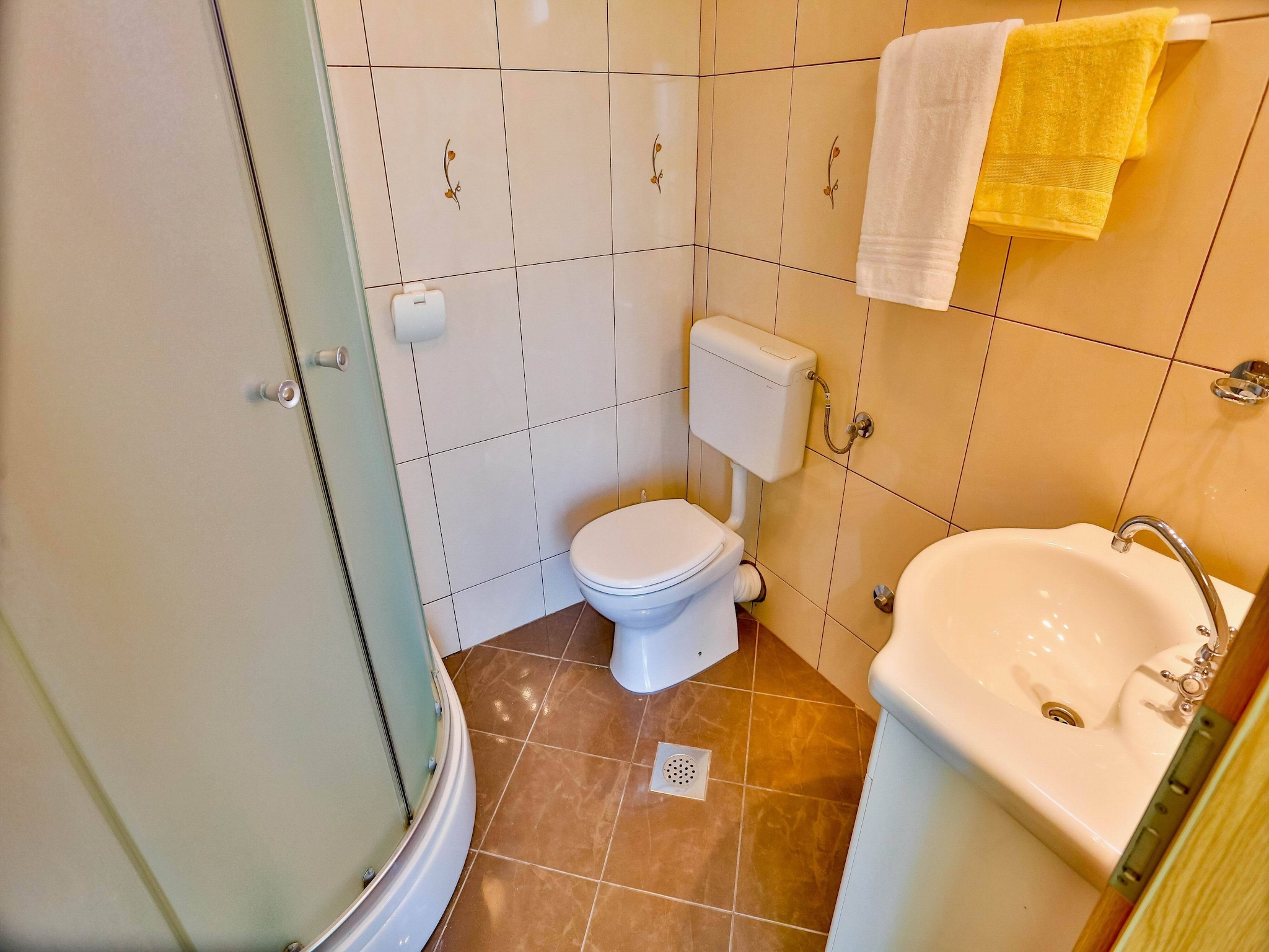 Apartmá Apartments Lenka - Two Bedroom Apartment with Gard
