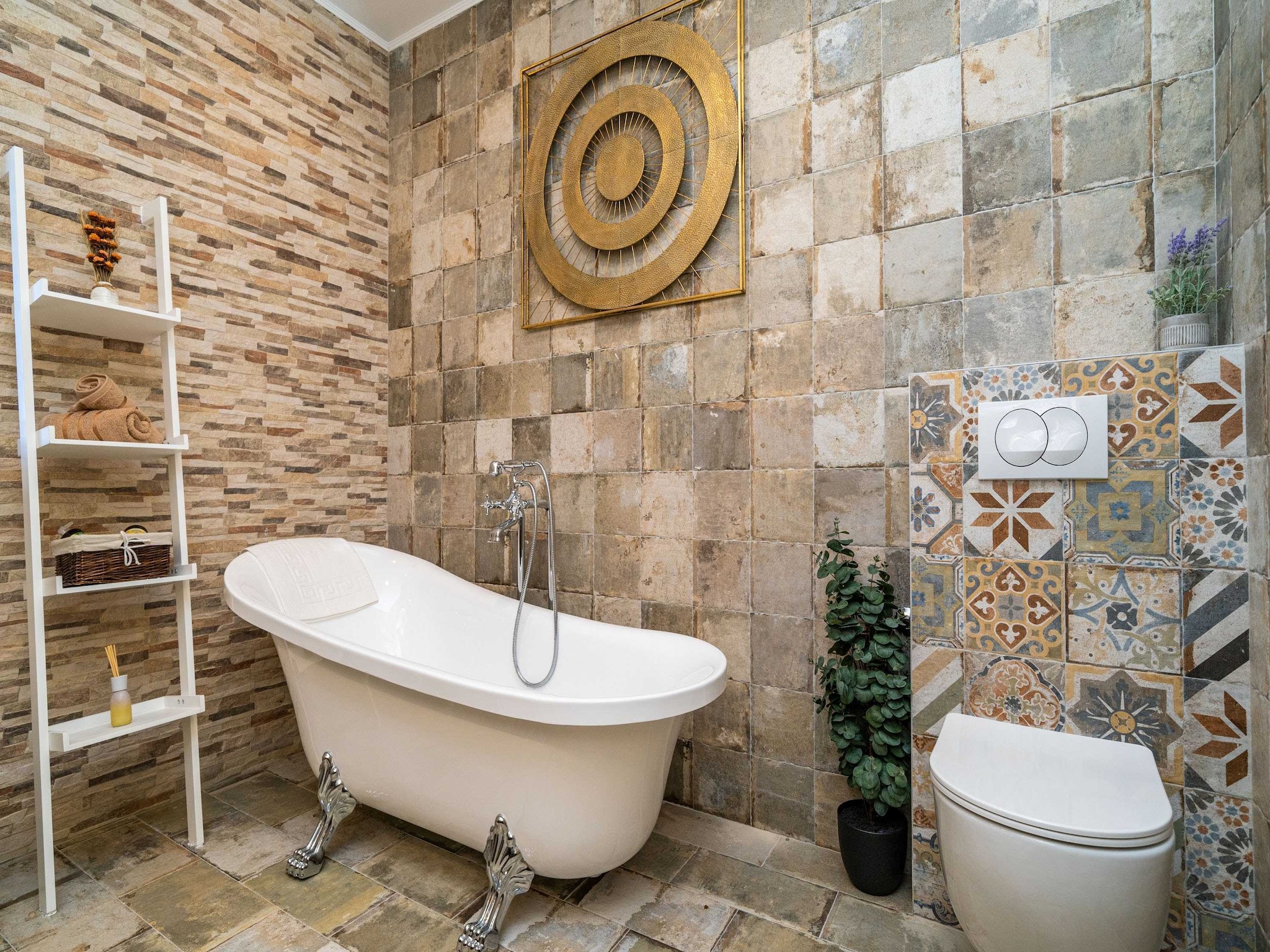 Dům Villa Adrian - Six Bedroom Villa with Swimming poo