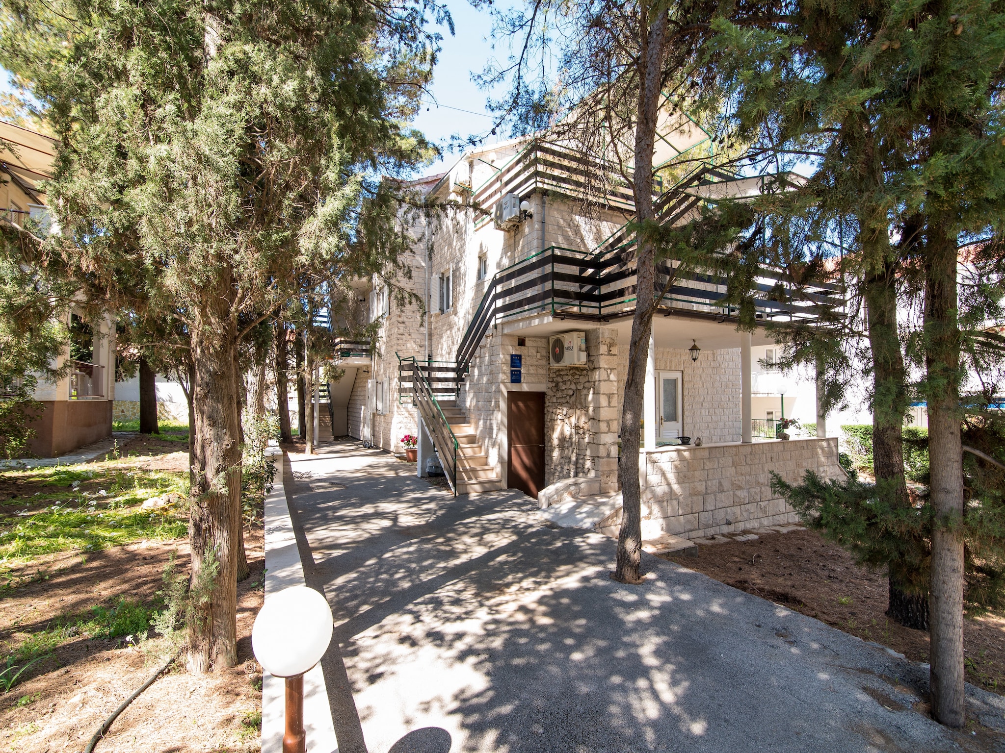 Apartmá Apartments Pinija - Two Bedroom Apartment with Ter