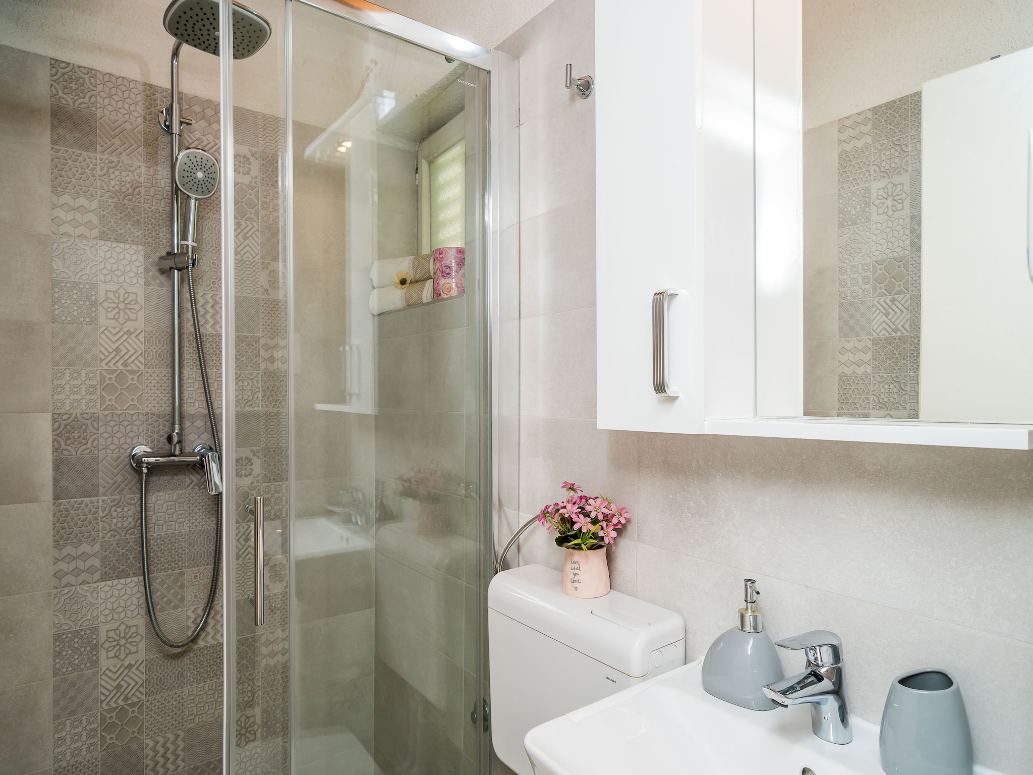 Apartmá Indy's Beach Apartments -Two Bedroom Apartment wit