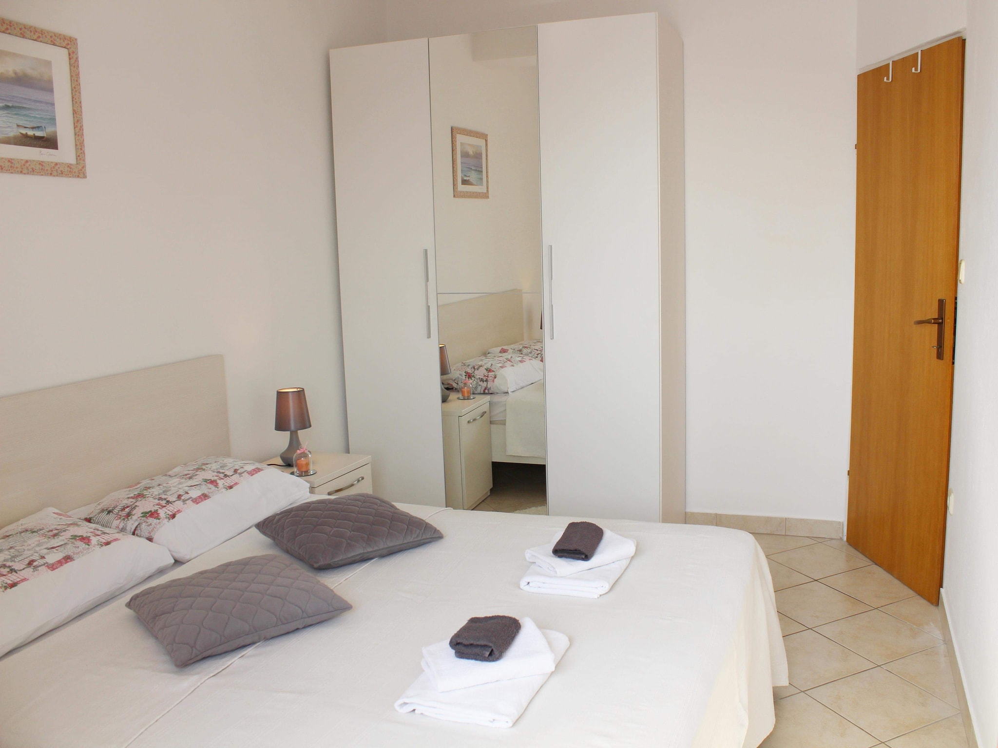 Apartmá Apartments Lovro - One Bedroom Apartment with Terr