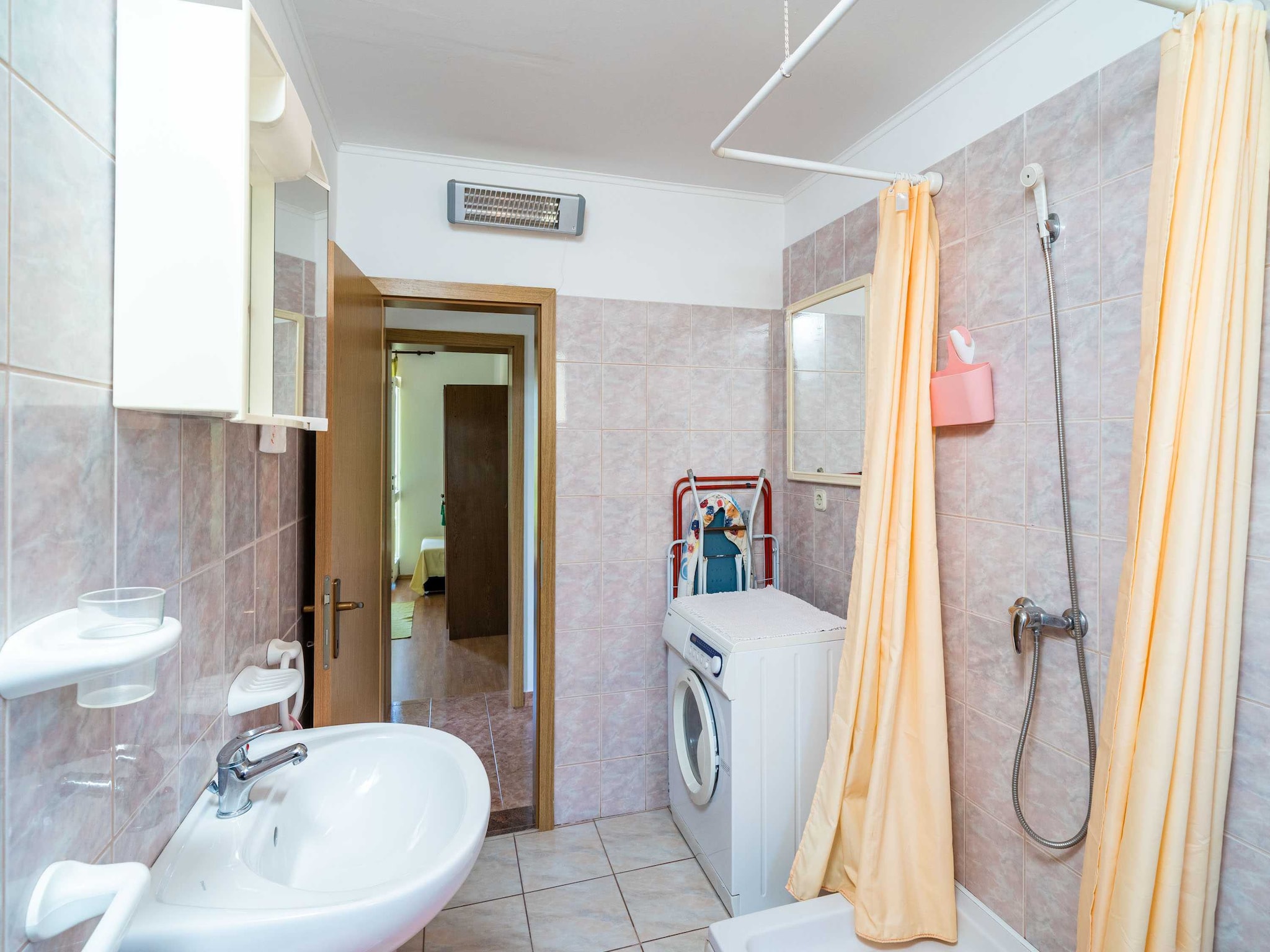 Apartmá Apartment Laurel Leaf - Three Bedroom Apartment wi