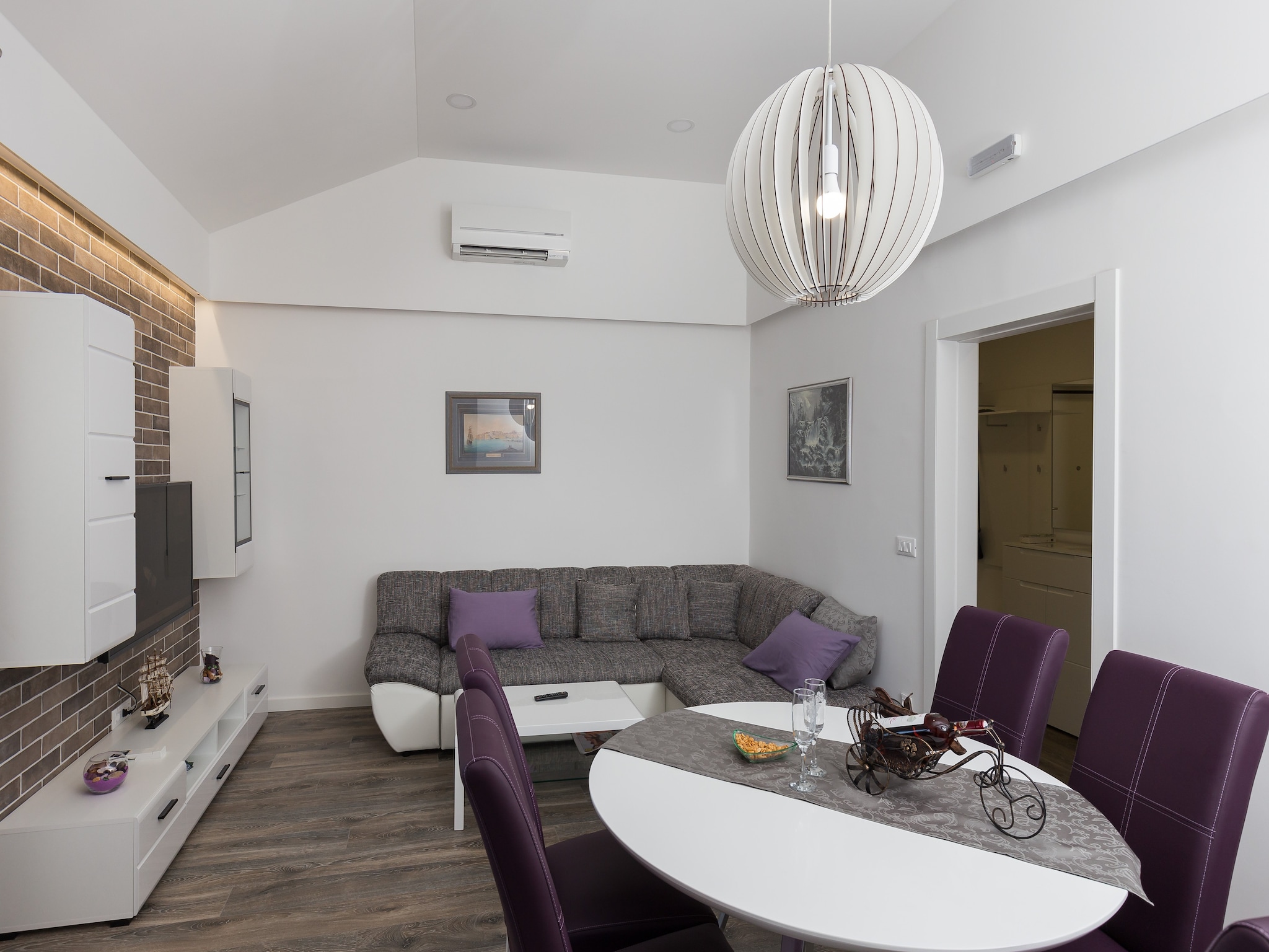Apartmá Apartment H&D - Two Bedroom Apartment with Balcony