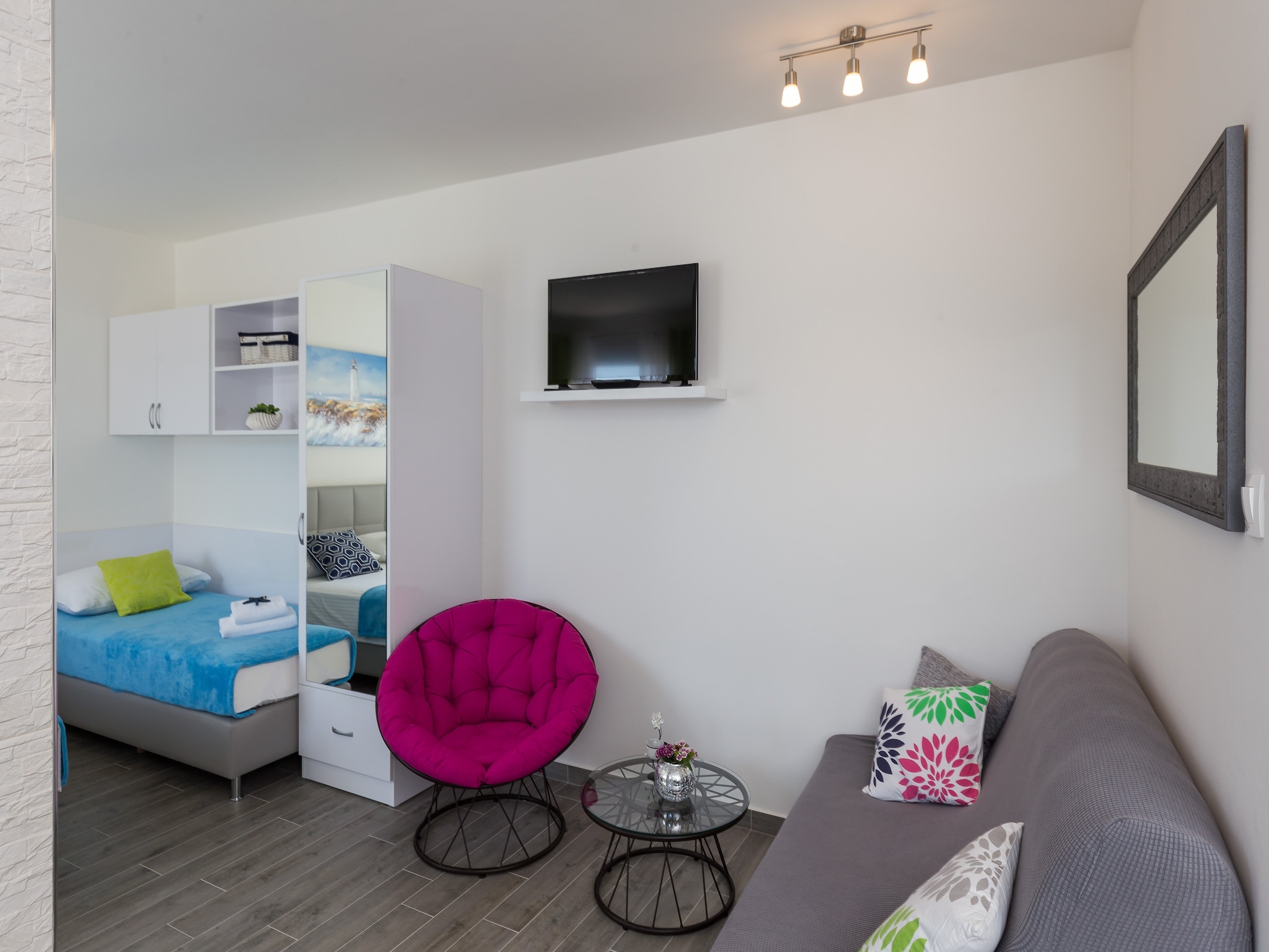 Apartmá Apartment South Side - Studio Apartment with City