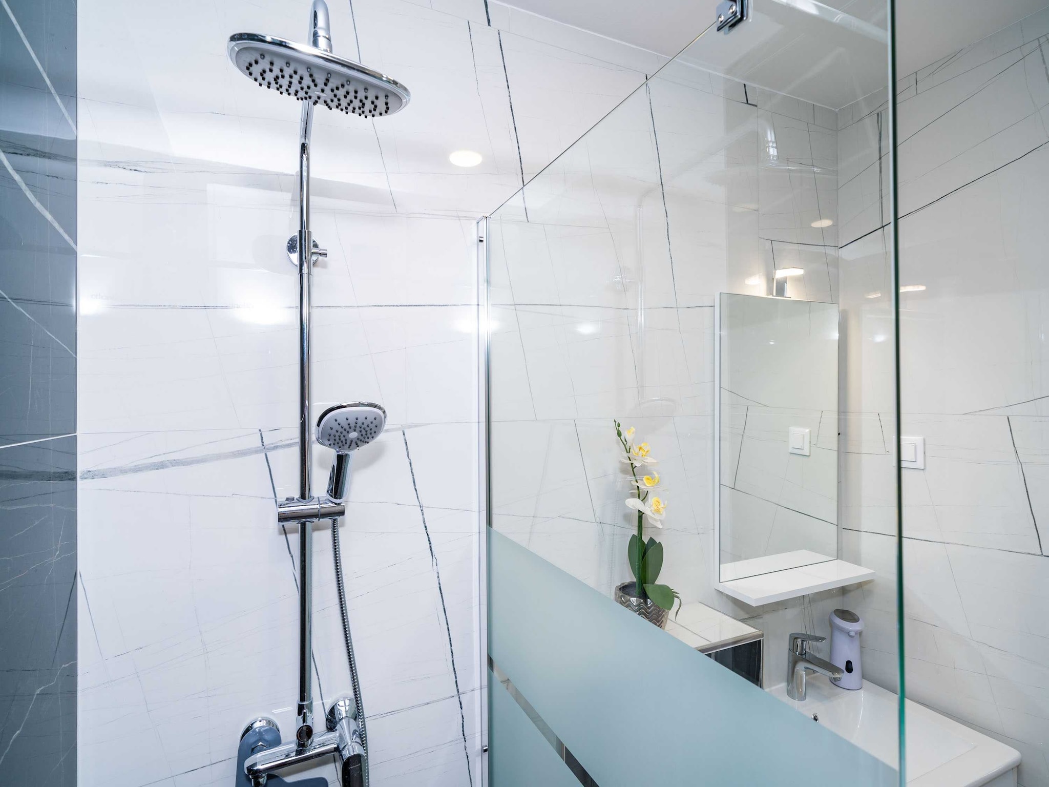 Apartmá Apartment & Rooms Papa - Premium Double or Twin Ro