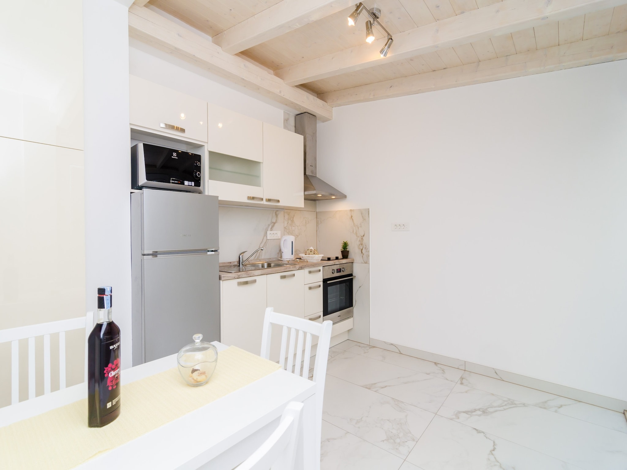 Apartmá Apartment Riki - Studio Apartment with Balcony and