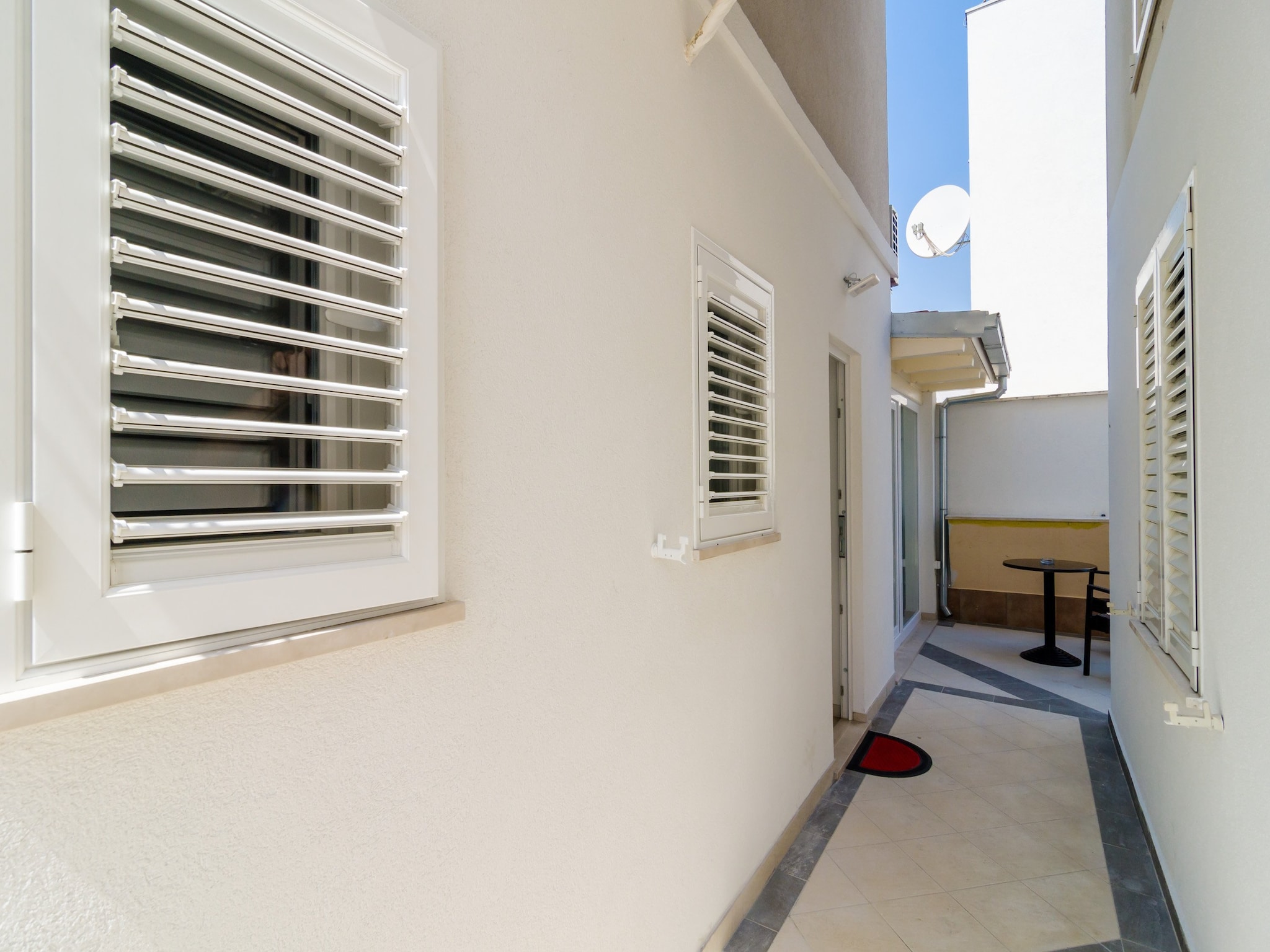 Apartmá Apartment Riki - Studio Apartment with Balcony and