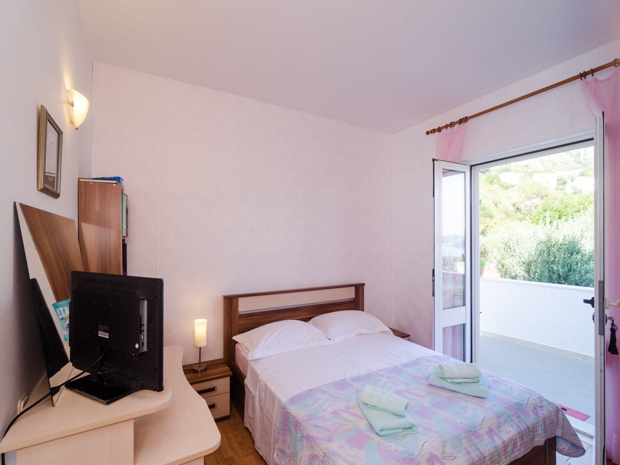 Apartmá Leo's Room - Double Room with Balcony and Sea View