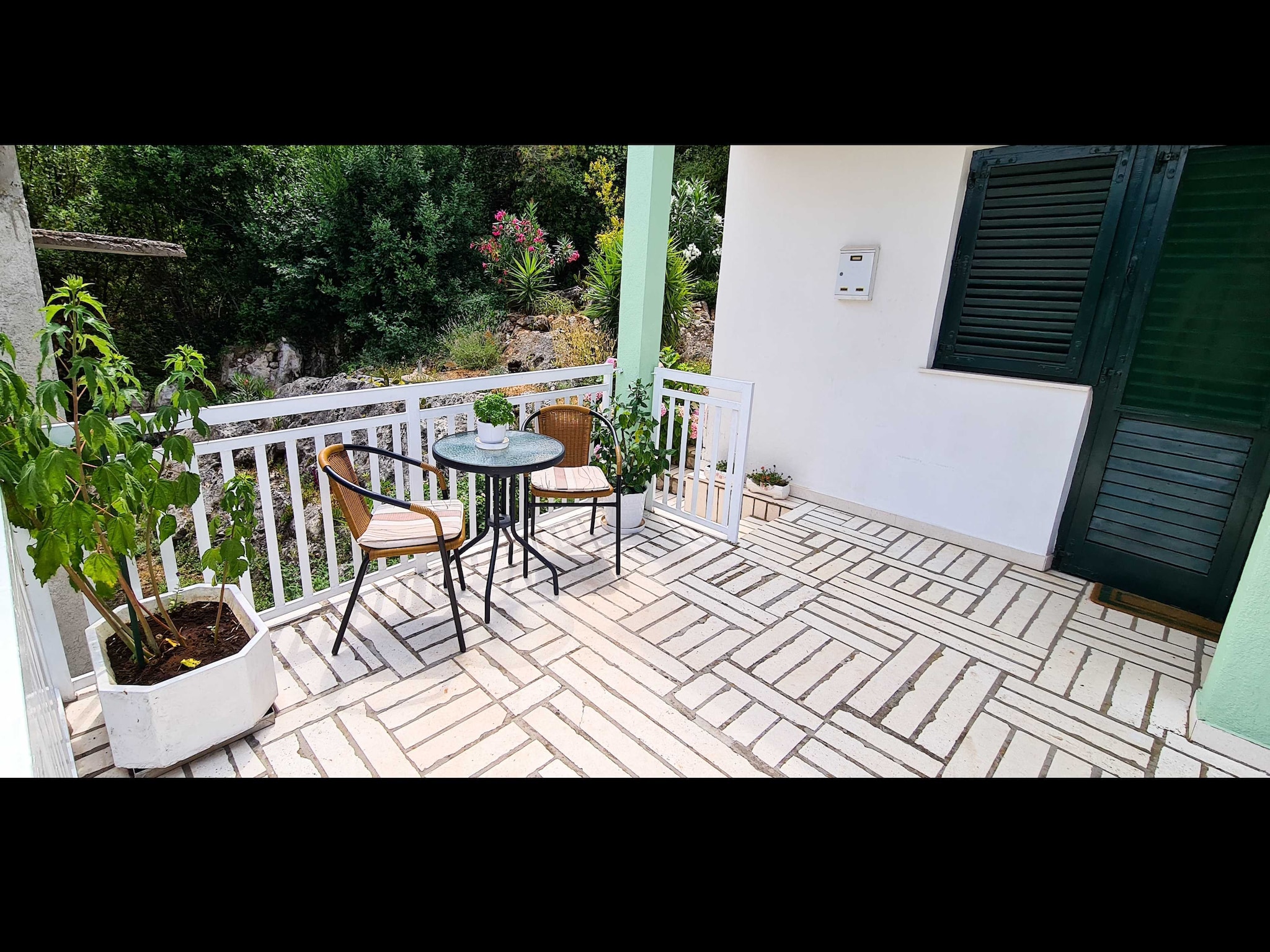   Holiday Home Gea - Three Bedroom Holiday Home with