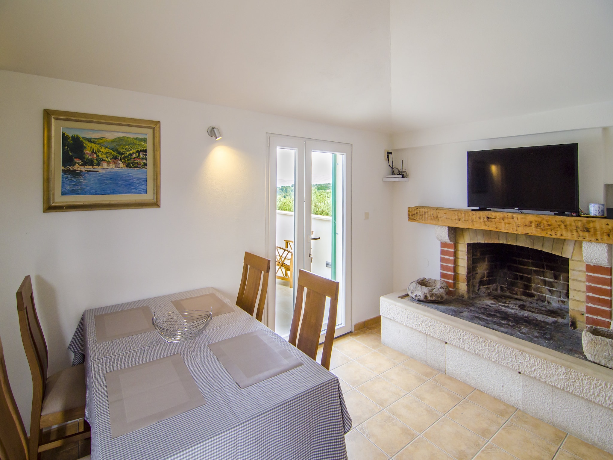   Holiday Home Bliss - Holiday Home with Outdoor Poo