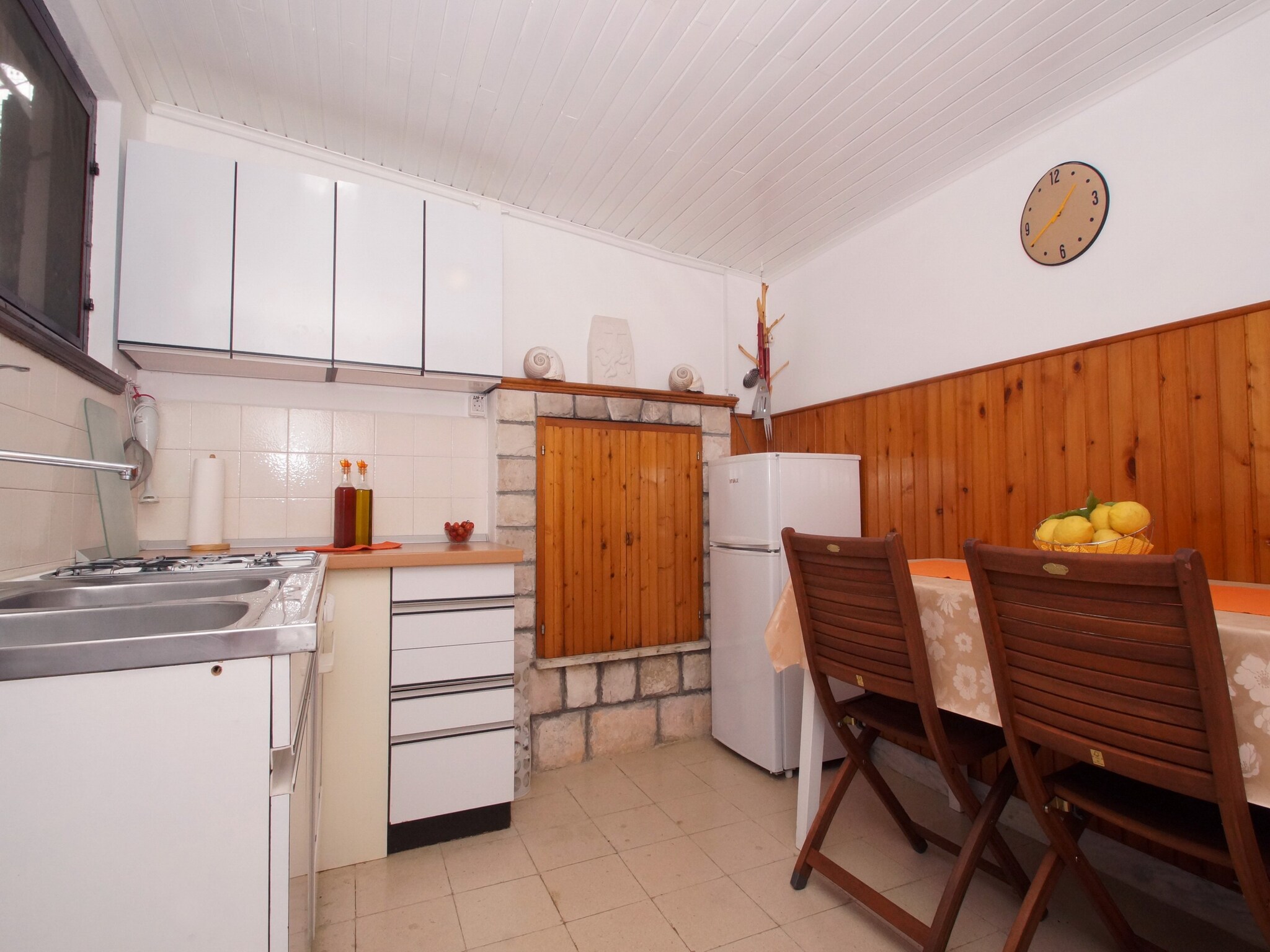   Vacation House Planika - Two Bedroom Holiday Home