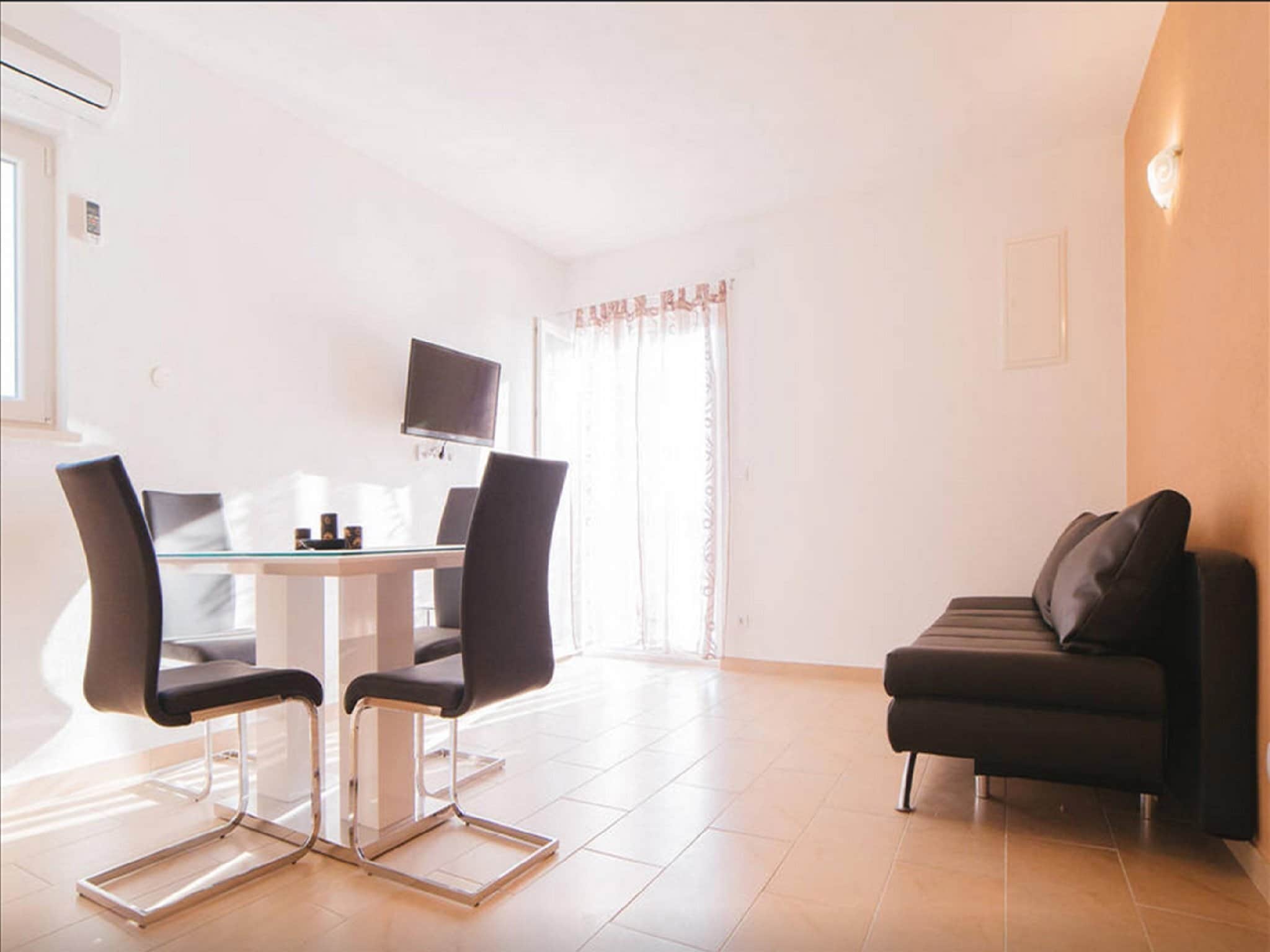 Apartmá House Karlo Apartments - One-Bedroom Apartment wit