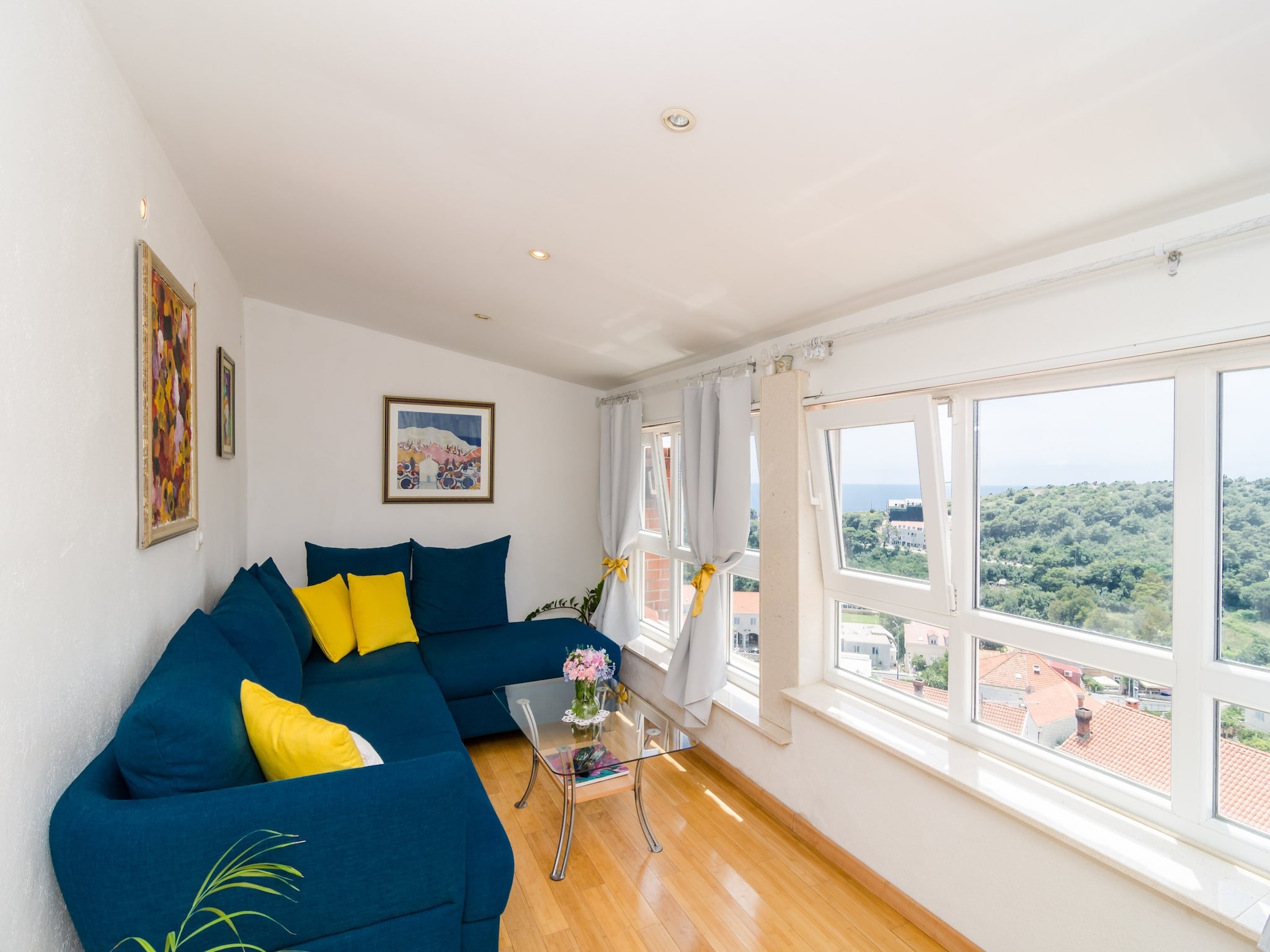 Apartmá Apartment Emma - Two Bedroom Apartment with Balcon