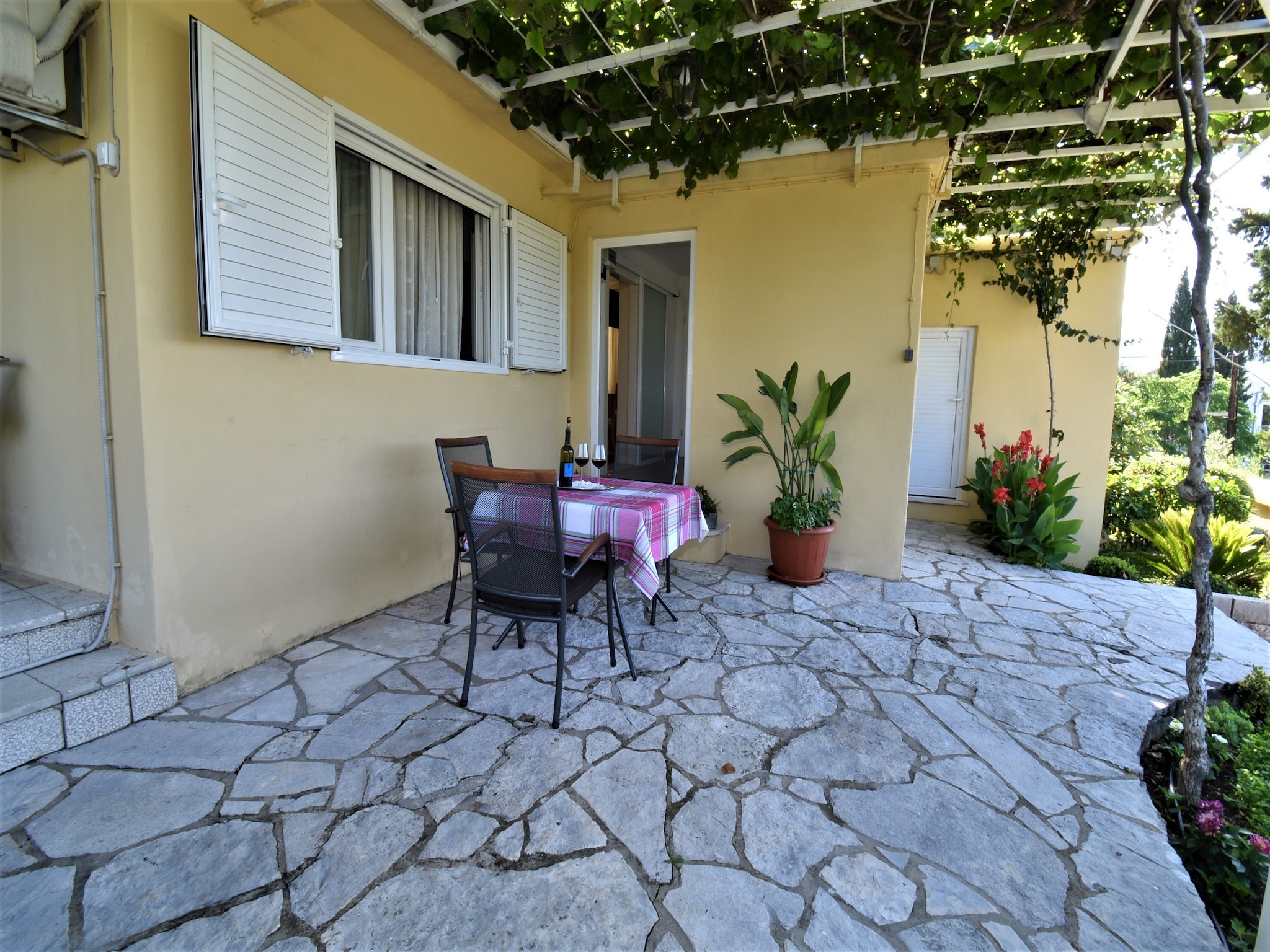 Apartmá Guest House Kanjuo - Studio Apartment with Terrace