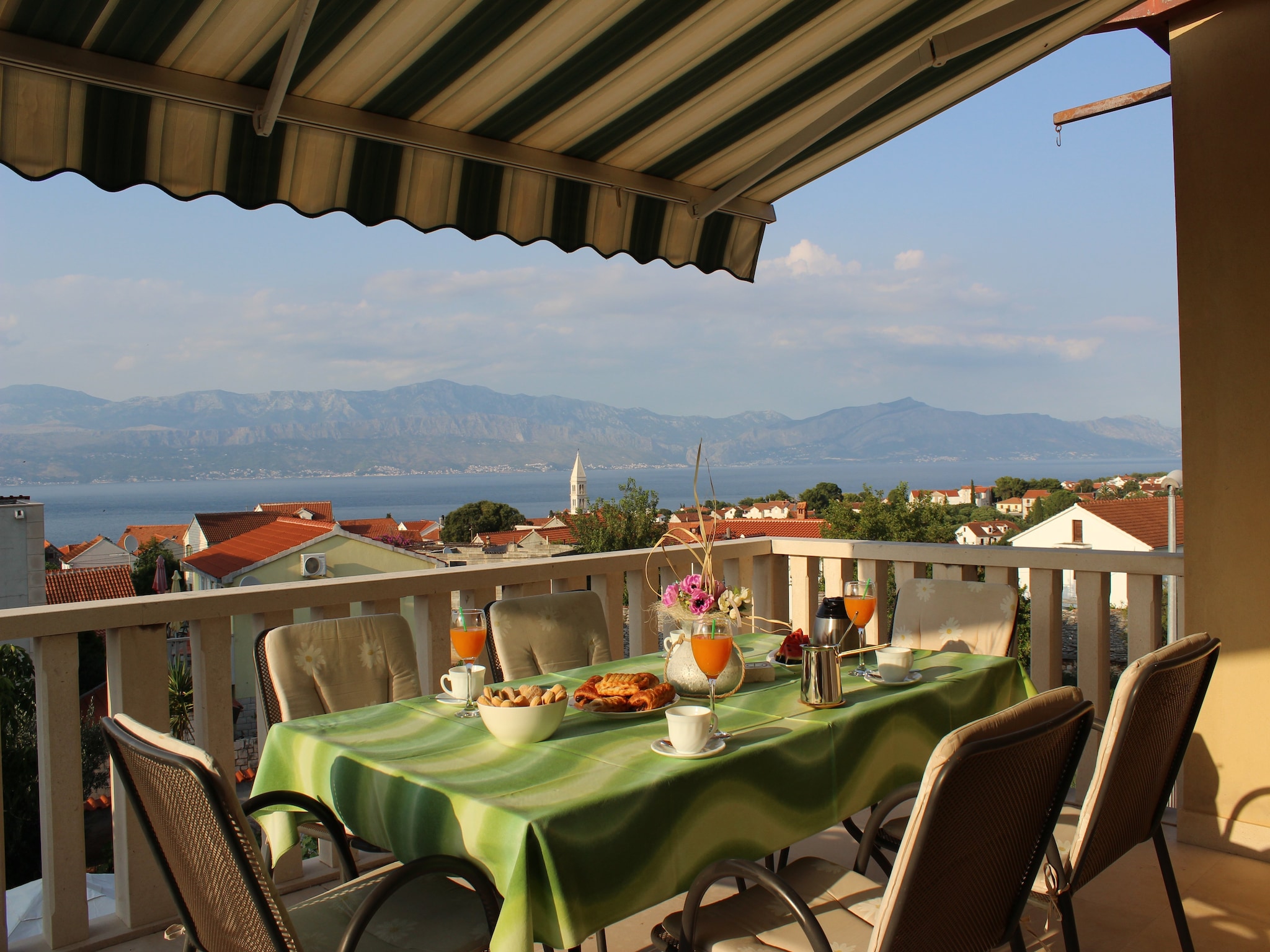 Apartmá Apartments Sweet Life - Three-Bedroom Apartment wi