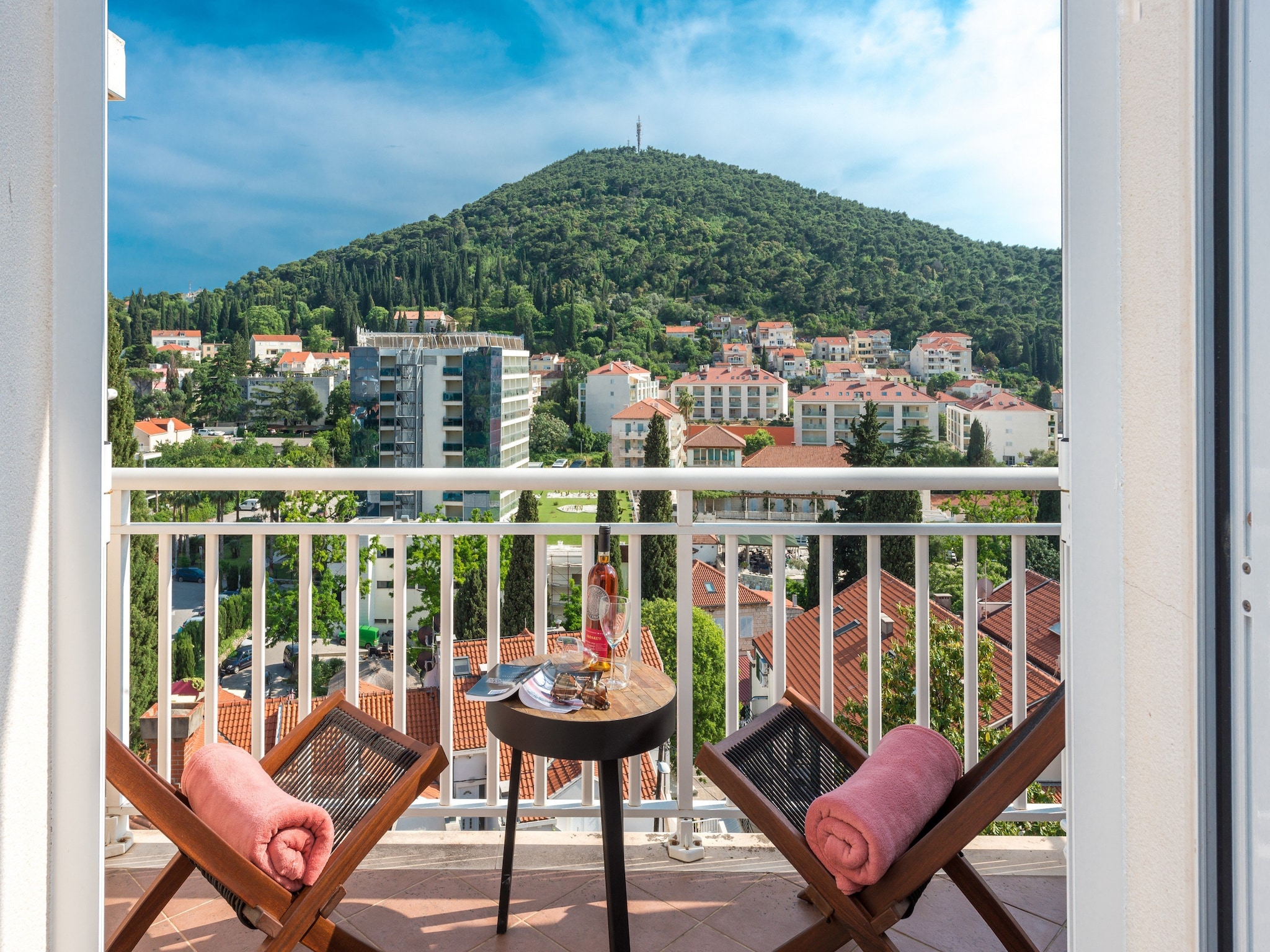 Apartmá Apartment Marilyn - Two Bedroom Apartment with Ter
