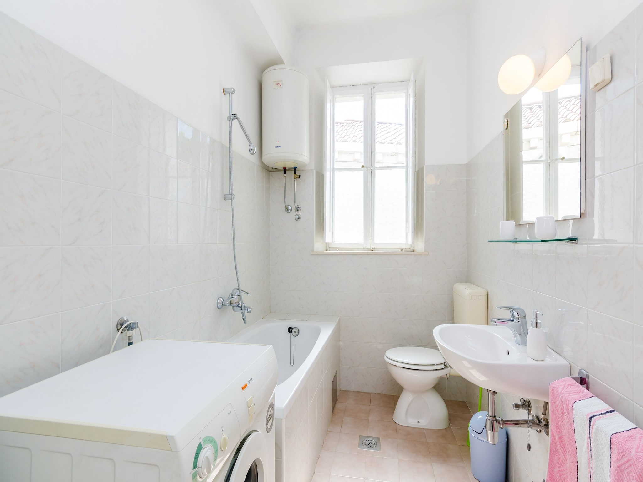 Apartmá Apartment Lucy - Two Bedroom Apartment with Terrac