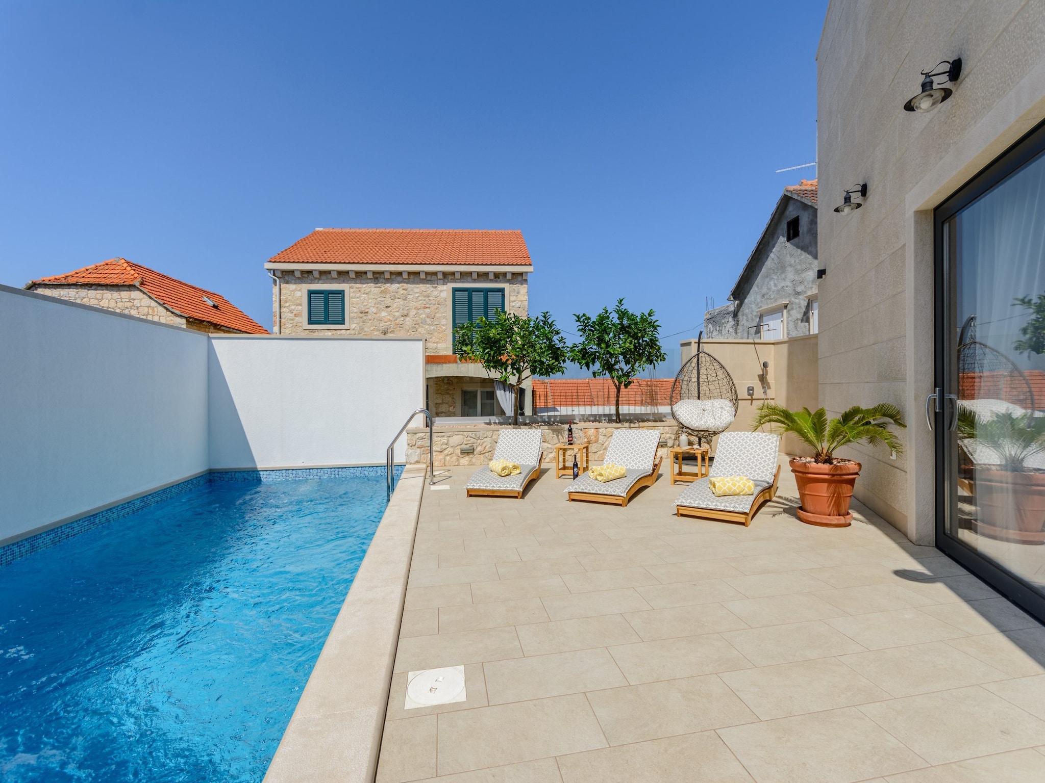 Dom Villa Stone Pearl - Two Bedroom Holiday House with