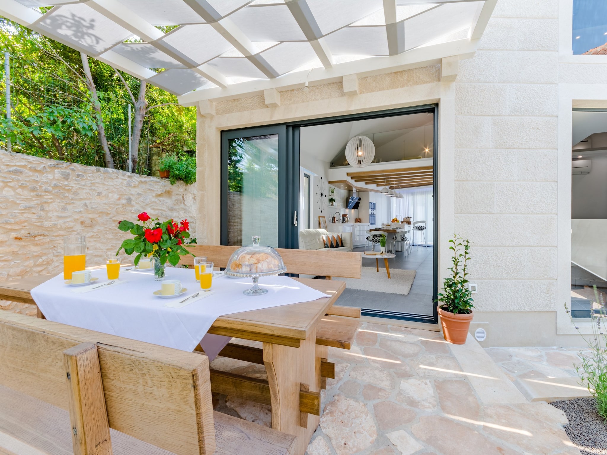 Dom Villa Stone Pearl - Two Bedroom Holiday House with