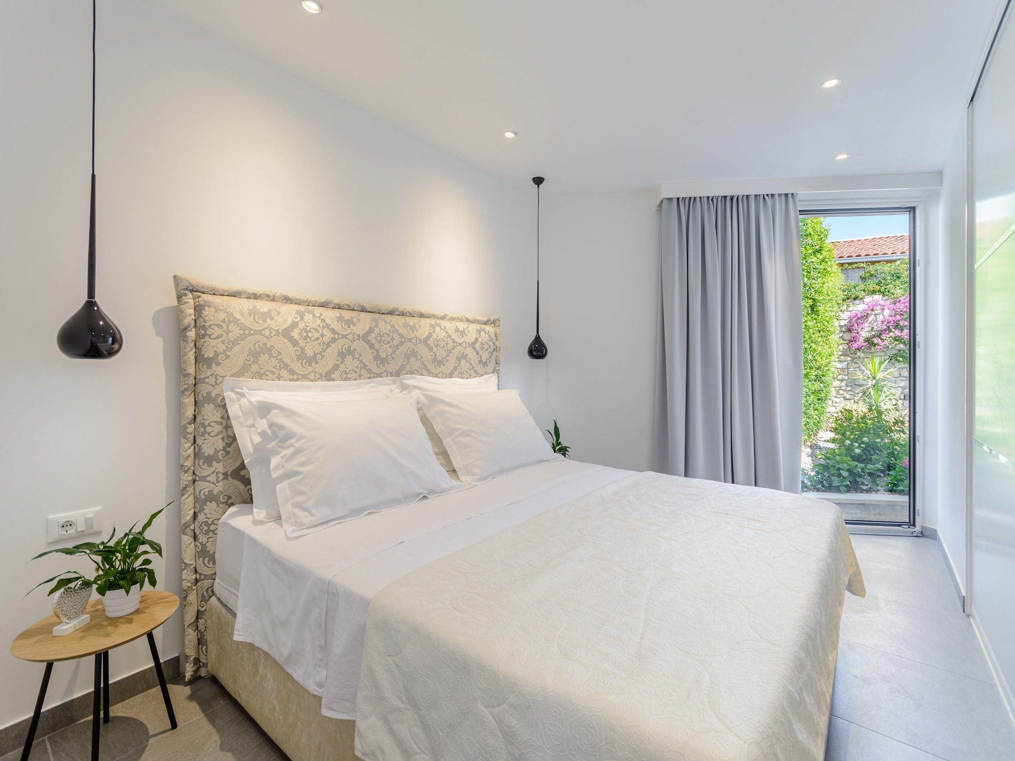Dom Villa Stone Pearl - Two Bedroom Holiday House with