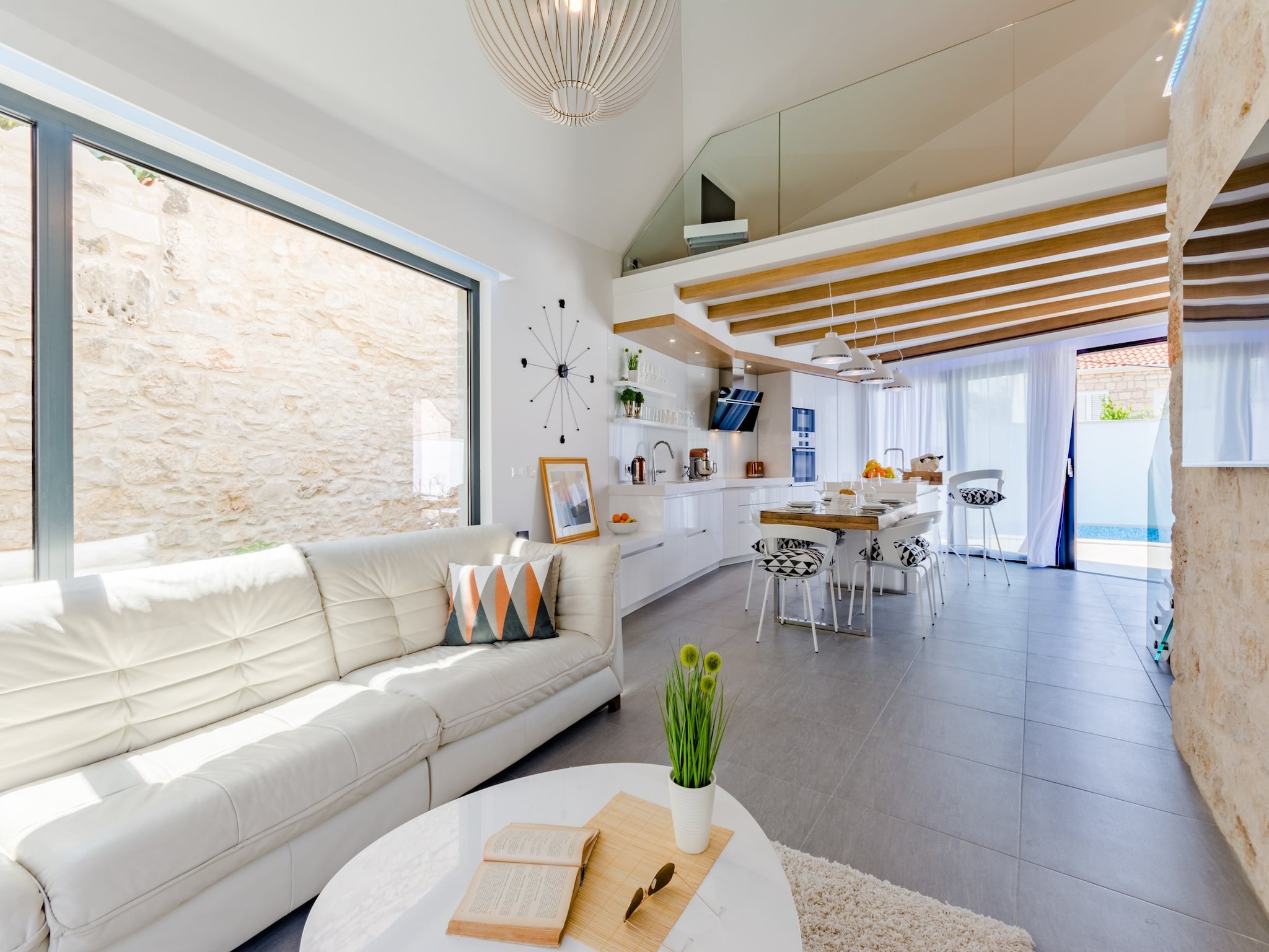 Dom Villa Stone Pearl - Two Bedroom Holiday House with
