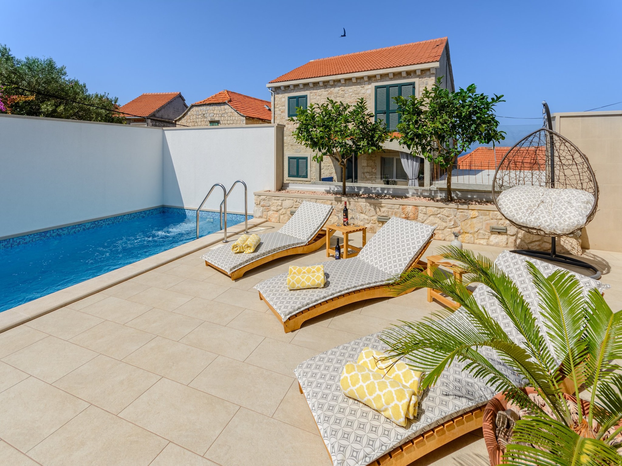Dom Villa Stone Pearl - Two Bedroom Holiday House with