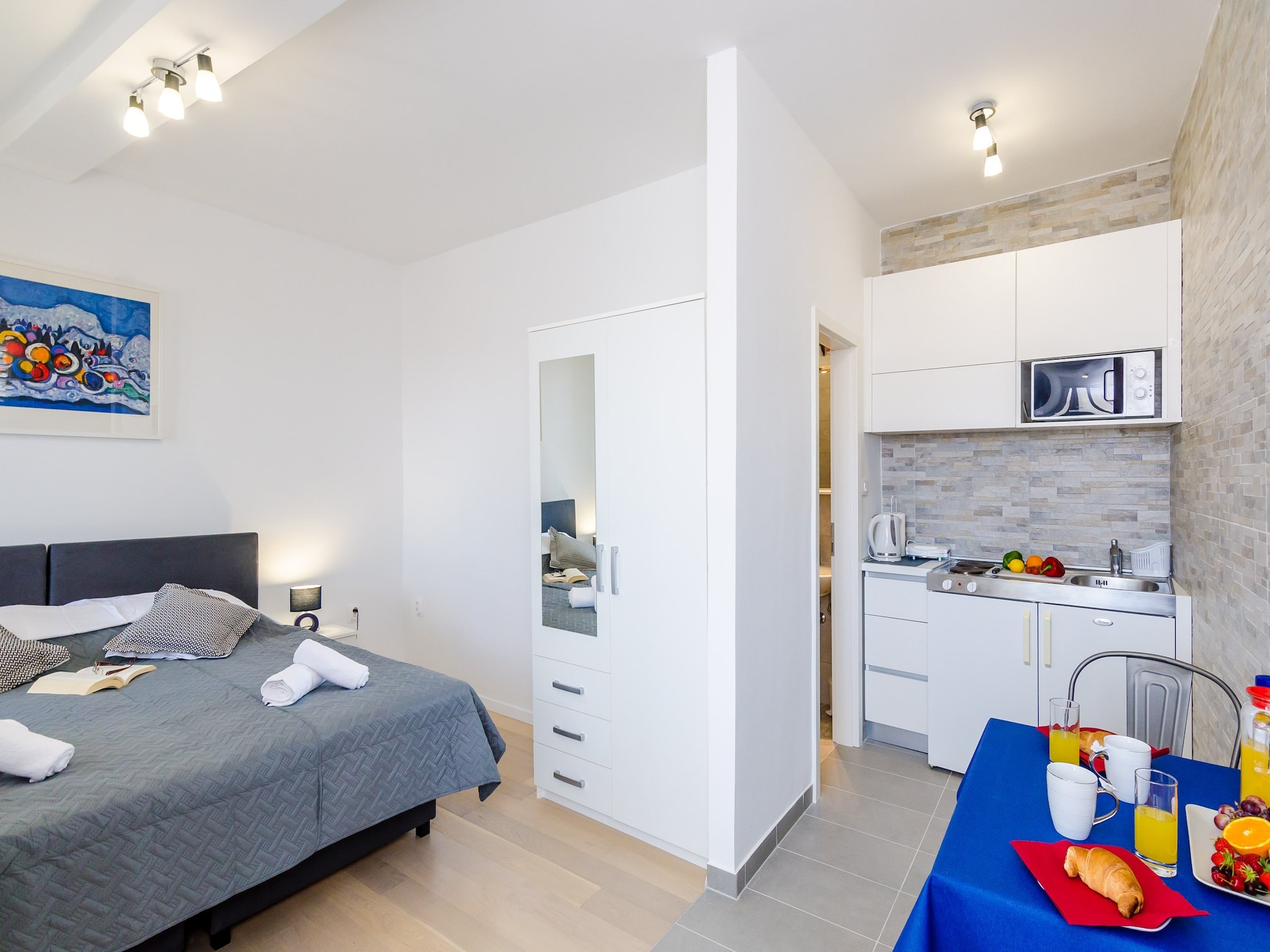 Apartmá Miracle Apartments - Comfort Studio Apartment with