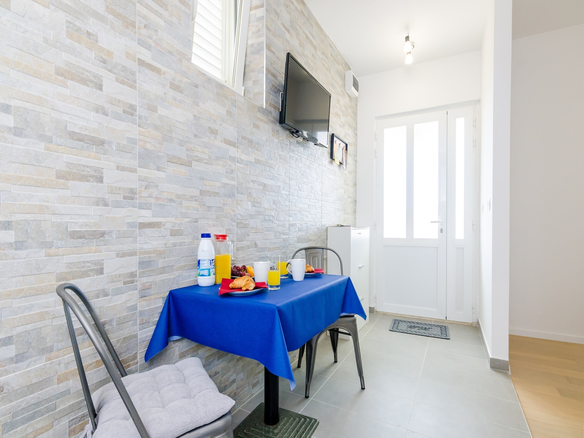 Apartmá Miracle Apartments - Comfort Studio Apartment with