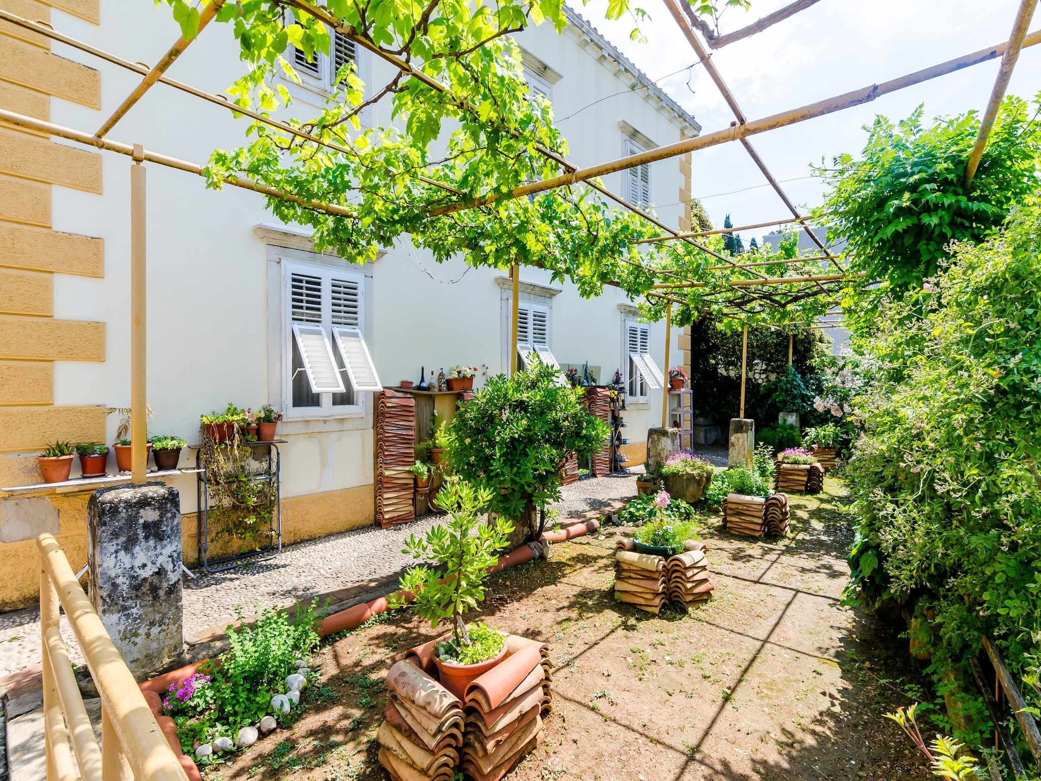 Apartmá Guest House Ivana -Two Bedroom Apartment with Gard