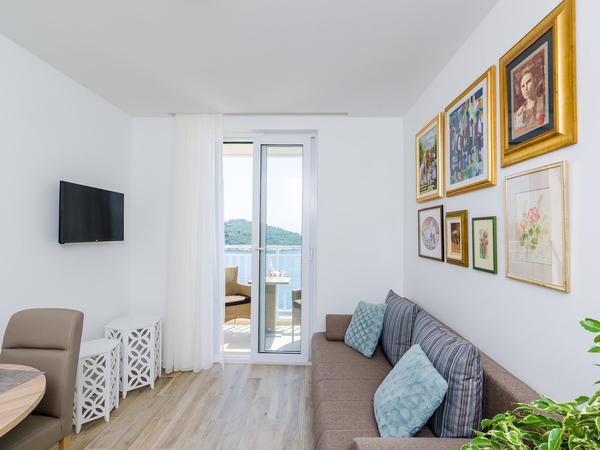 Apartmá Apartments Lazarin - One Bedroom Apartment with Ba