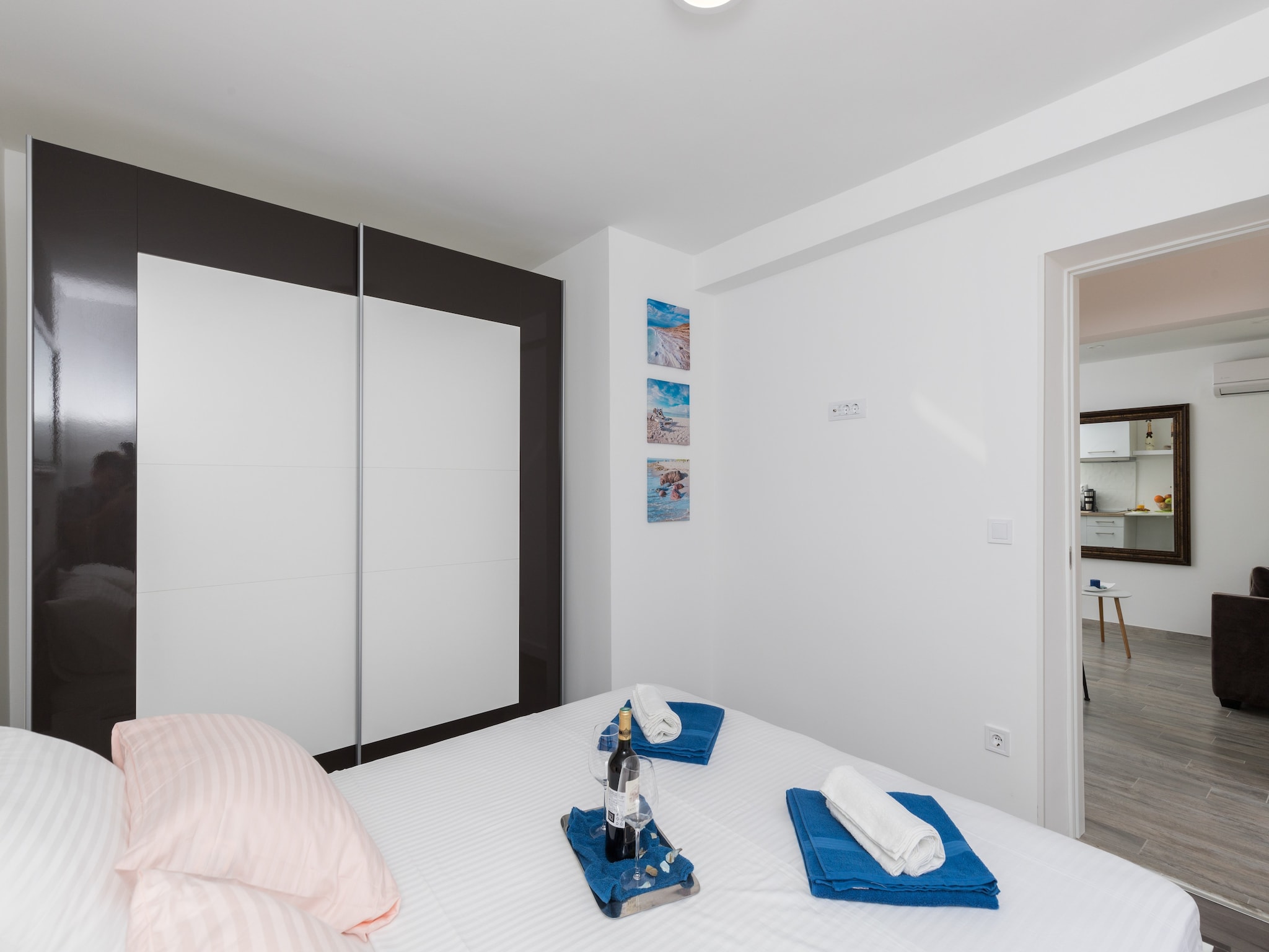 Apartmá Apartment Semi - One Bedroom Apartment with Terrac