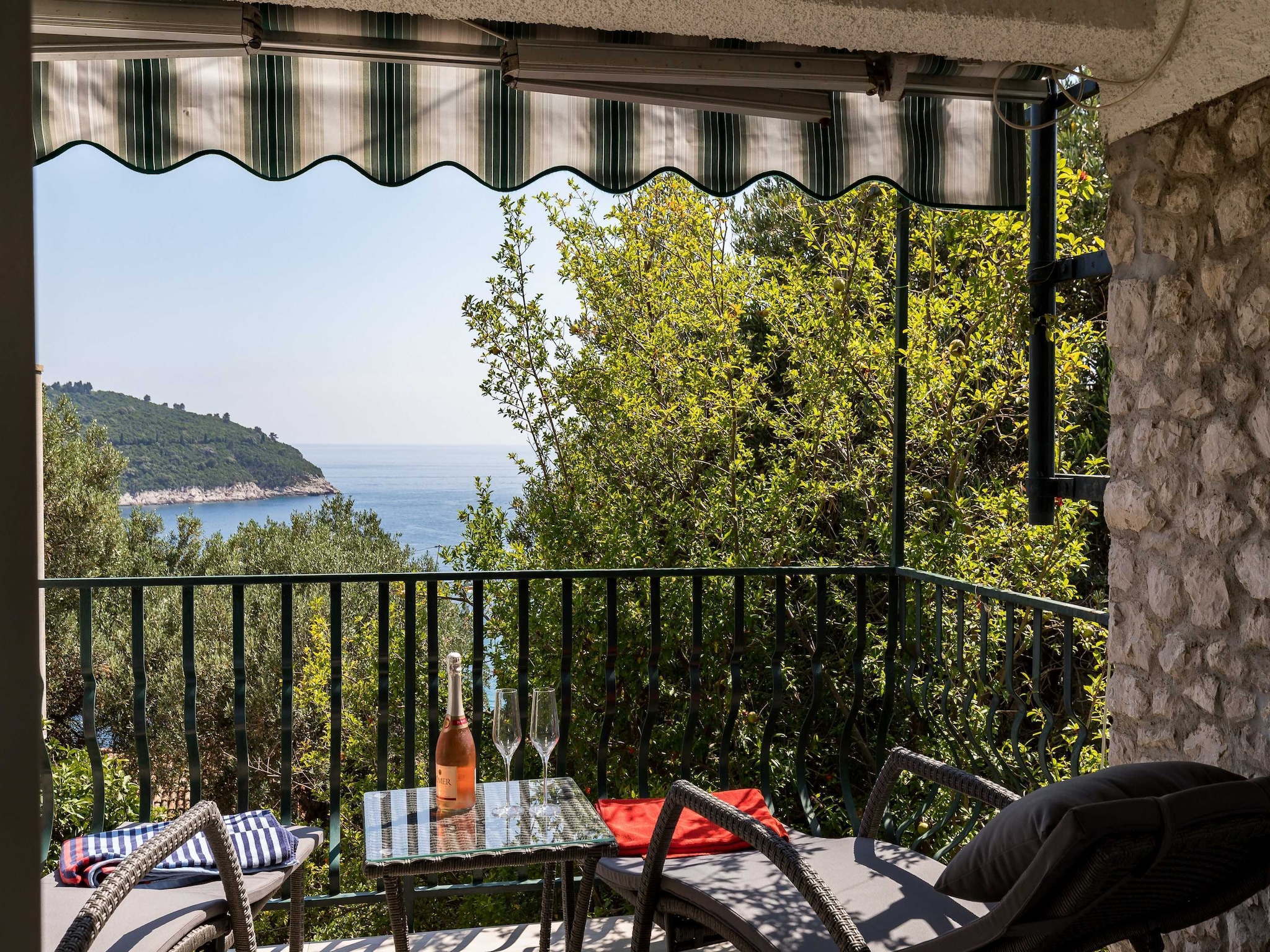 Apartmá Apartment Dubo - One Bedroom Apartment with Balcon