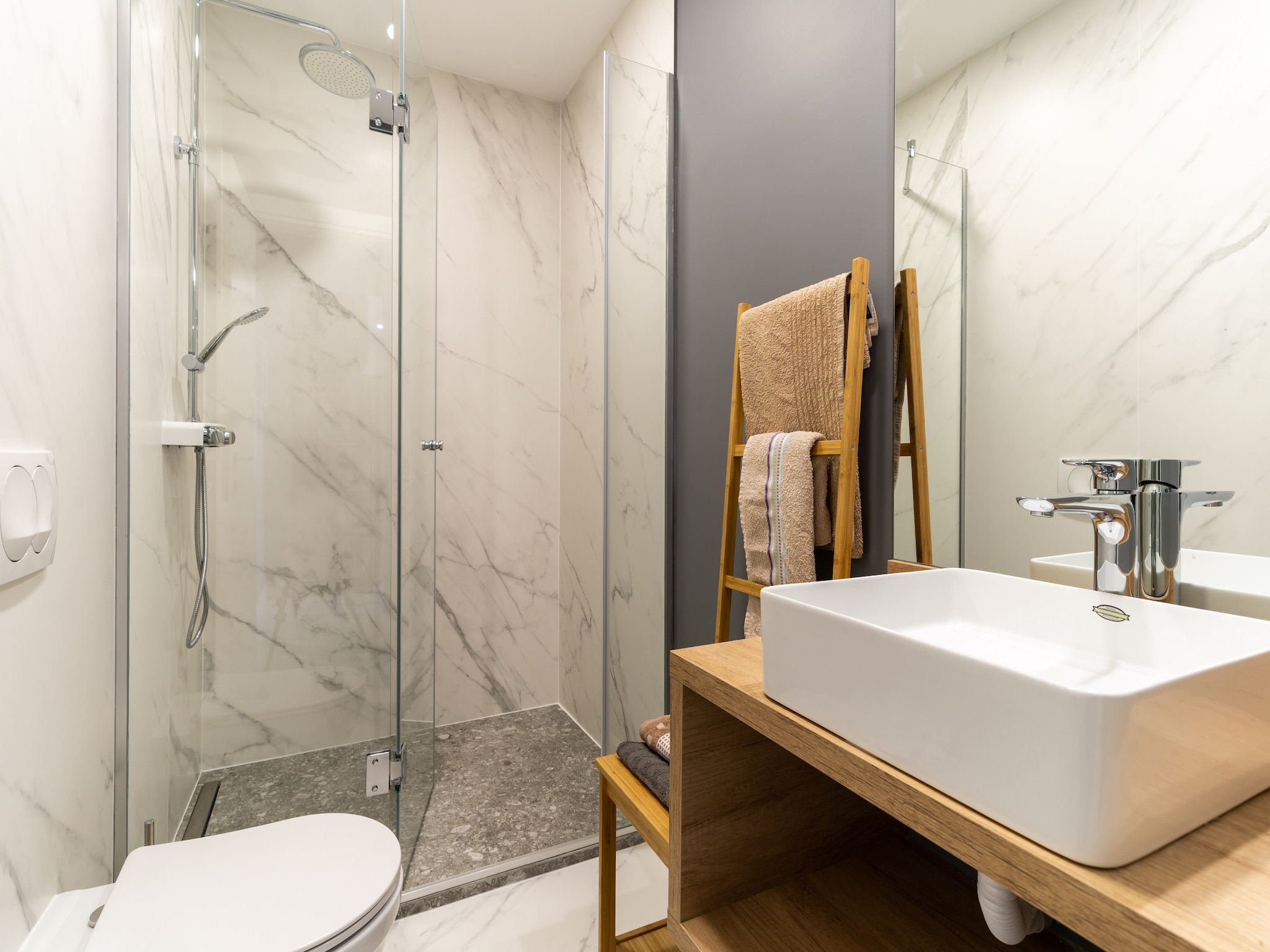 Apartmá Apartments BoNlux - Deluxe two bedroom Apartment W