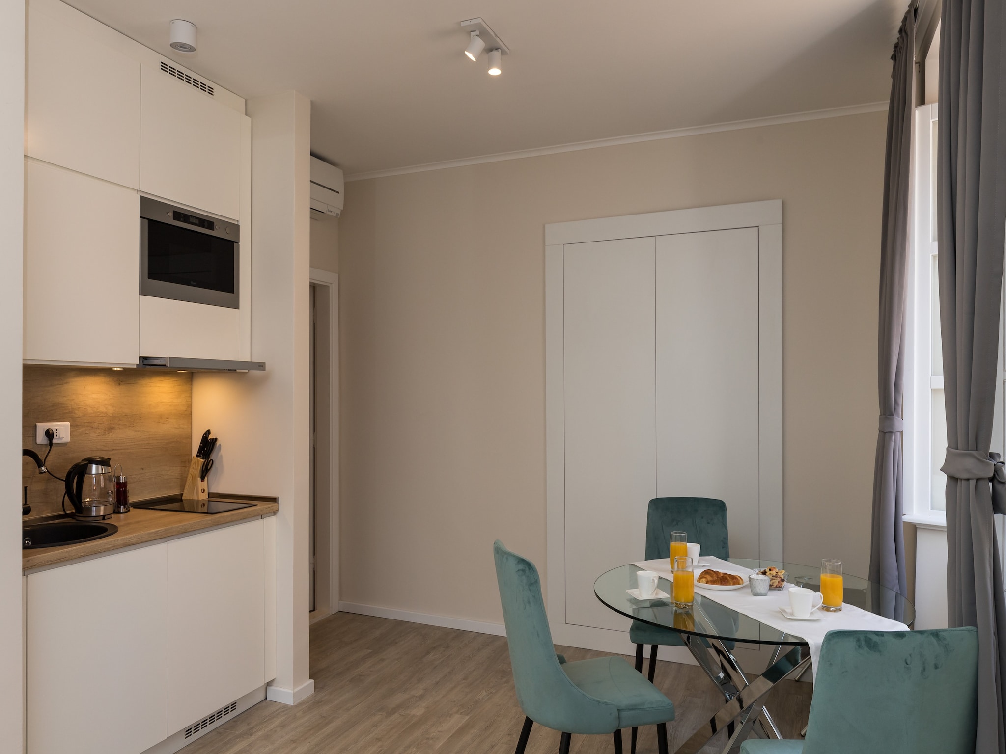 Apartmá Apartments Urbis - Premium Studio Apartment with C