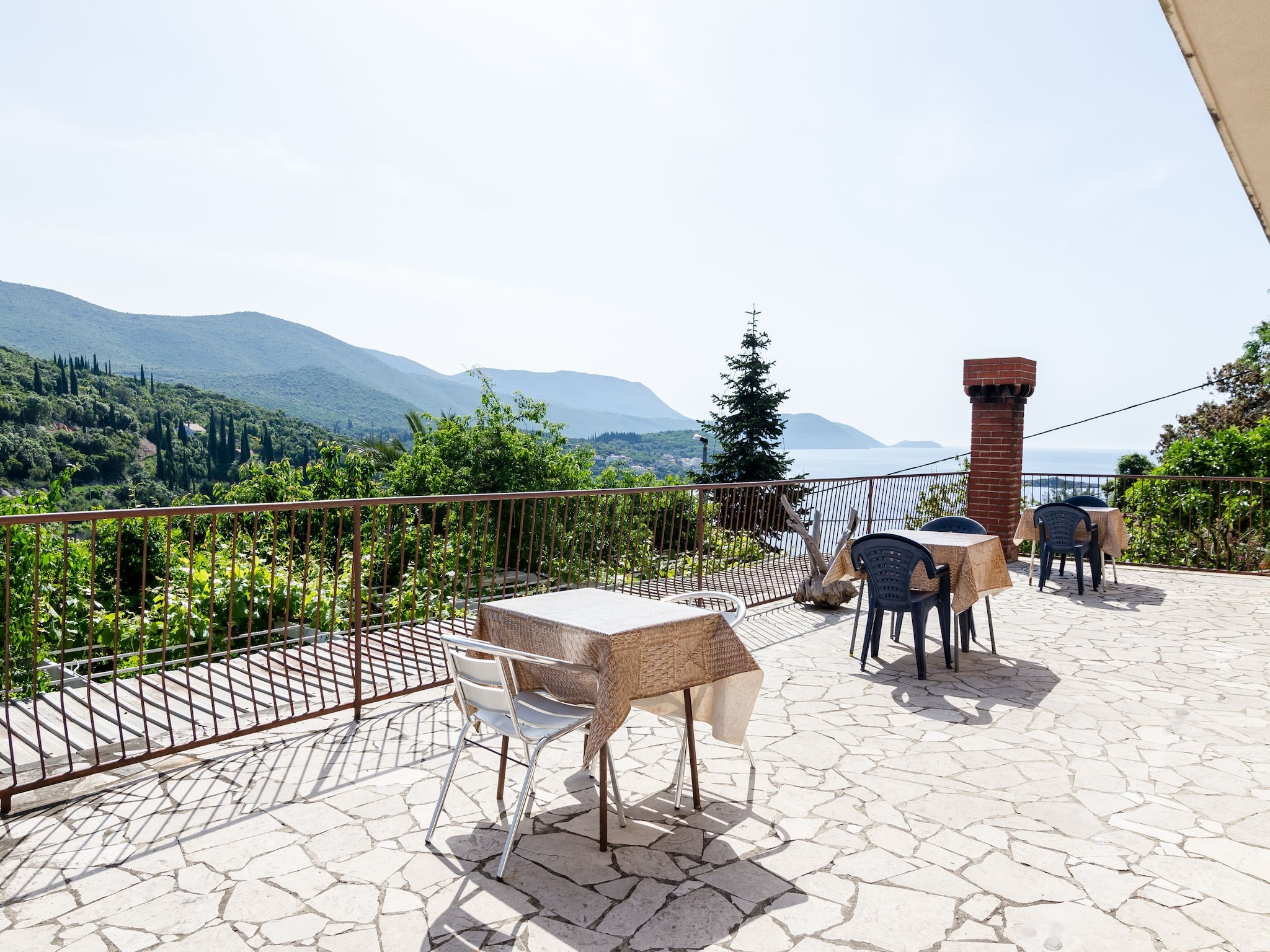 Apartmá Villa Peragić - Triple Room with Balcony and