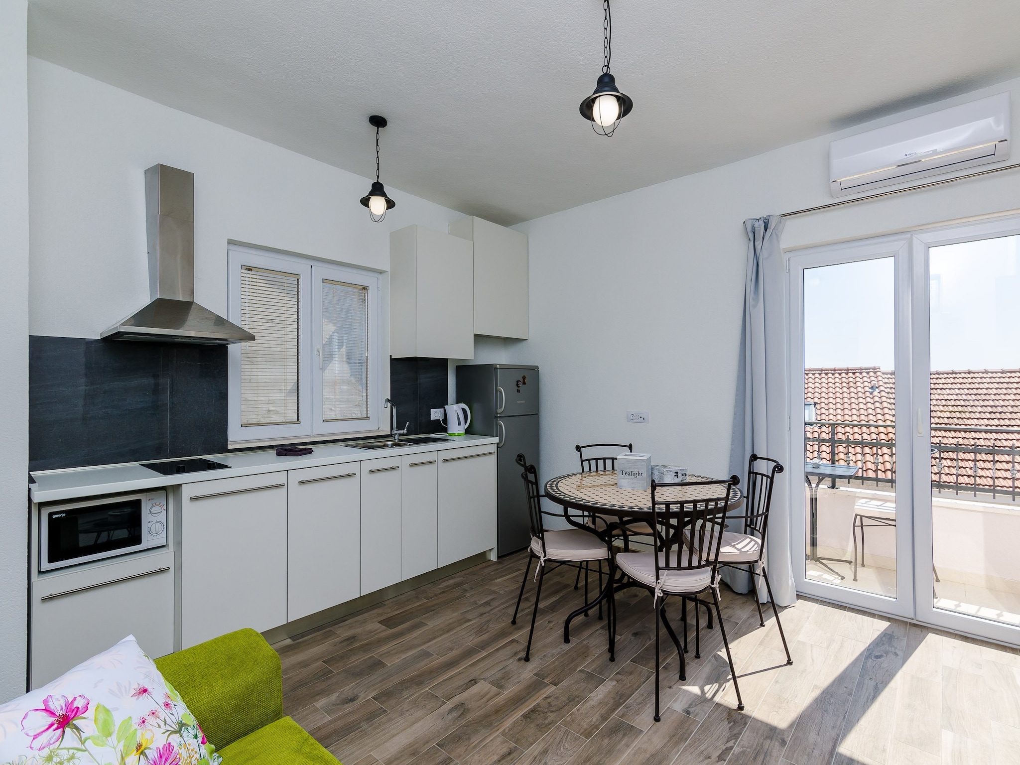 Apartmá Apartments Life - One Bedroom Apartment with Balco